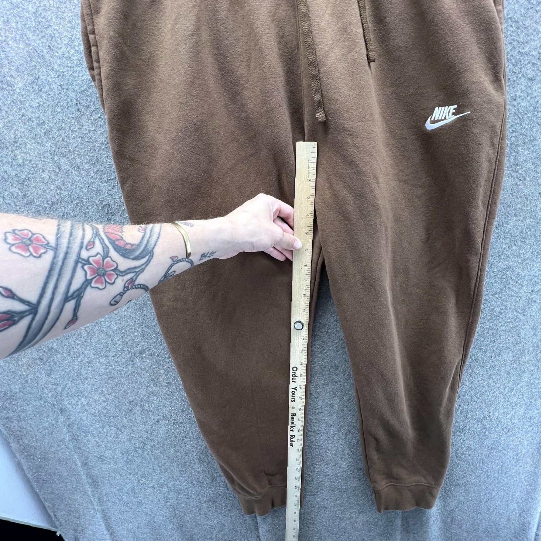 Nike Nike Sweatpants Mens XL Brown Fleece Joggers Club Fleece Sportswear Streetwear Size US 36 / EU 52 - 2 Thumbnail