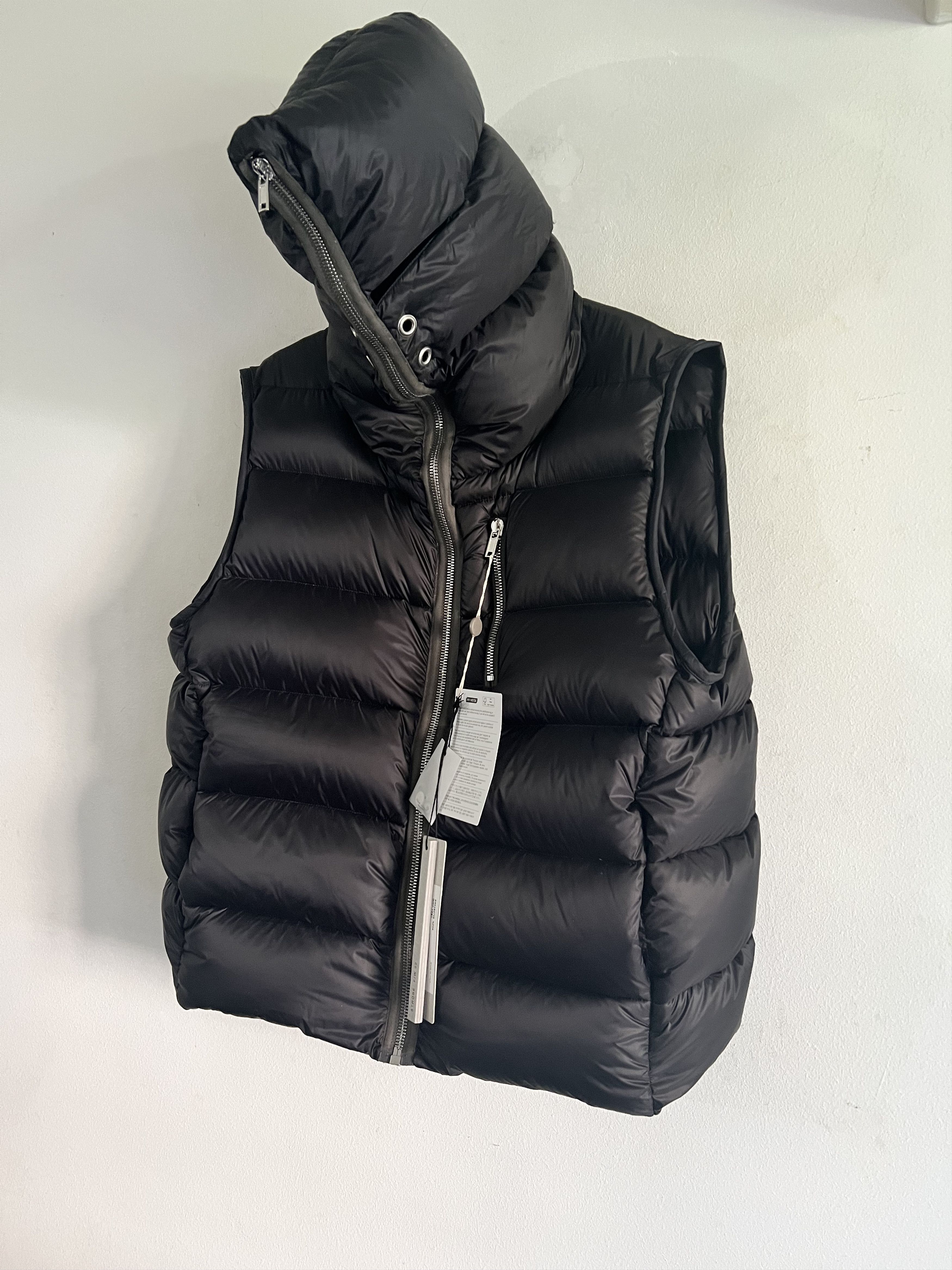 Rick Owens Runway FW22 Jumbo Gimp Down Jacket Black Sleeveless Size US L / EU 52-54 / 3 - 4 Thumbnail