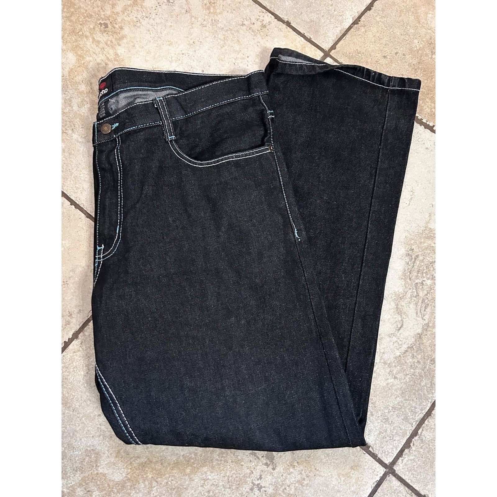 Other red diamond jeans Men’s 40x32 Set Of 2 Embroidered Pockets Size US 40 / EU 56 - 3 Thumbnail
