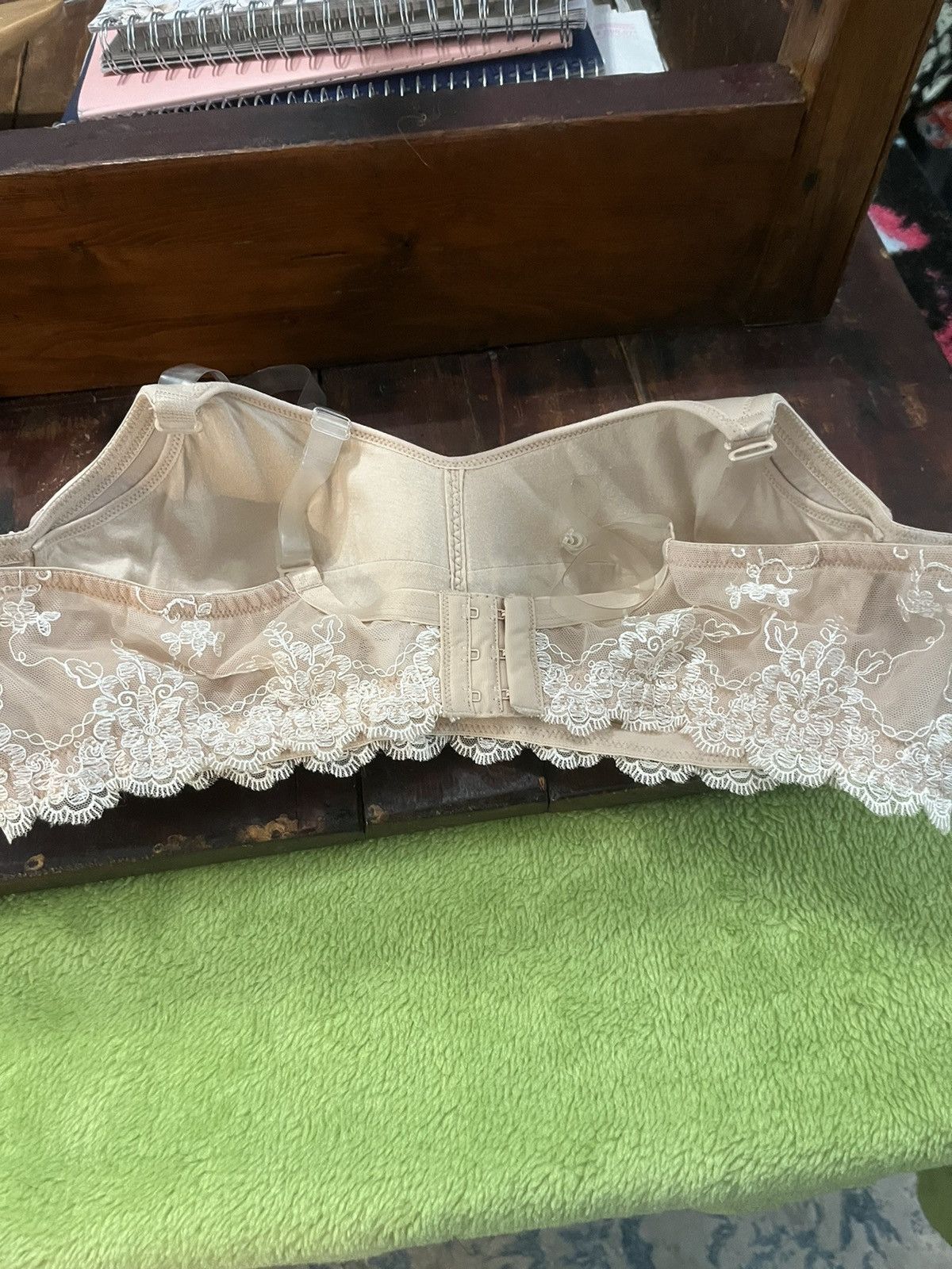 Other ABC Size 42B beige lacy clear straps bra Size ONE SIZE - 2 Thumbnail