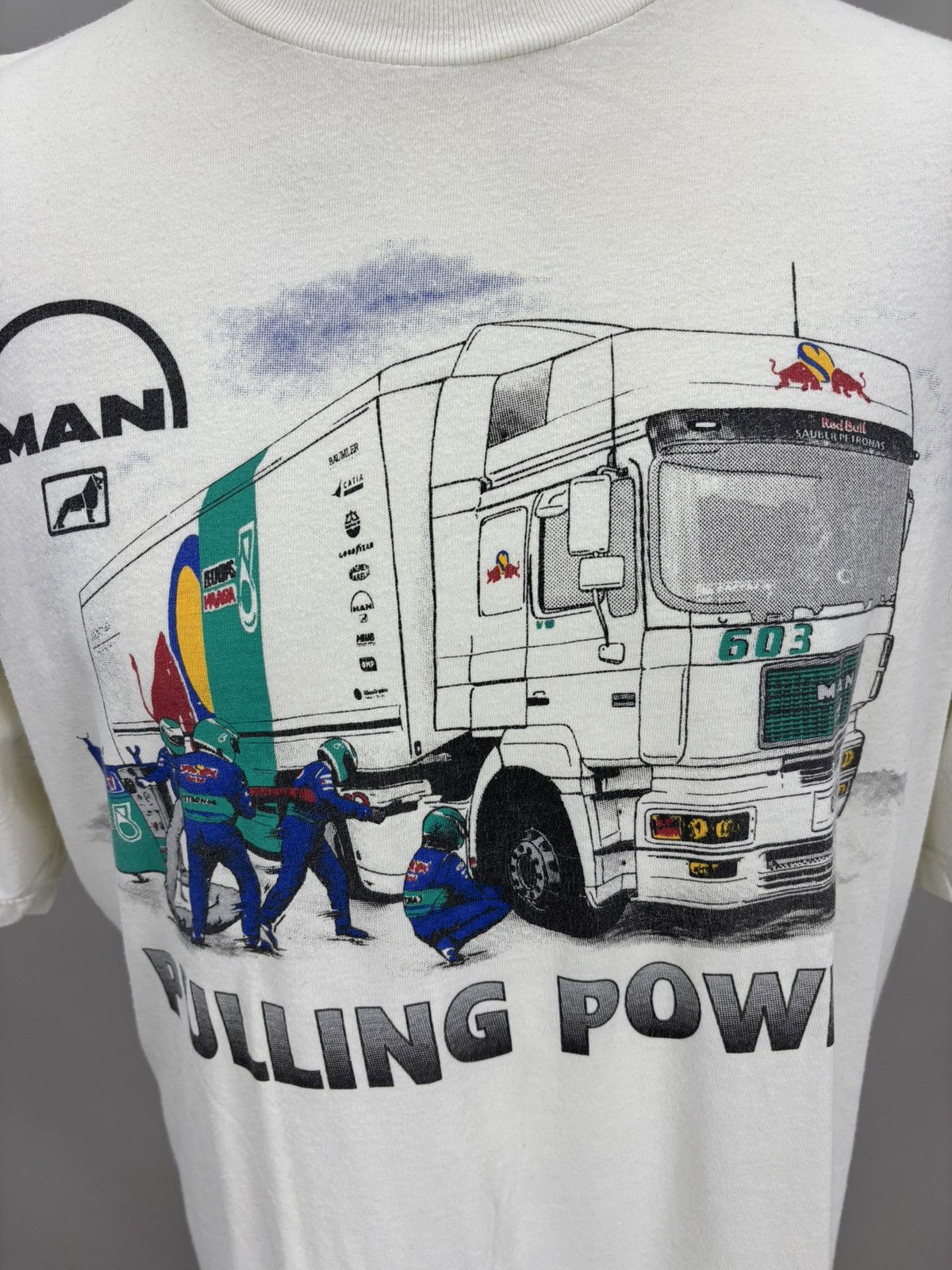 Red Bull Mens vintage t shirt Red Bull MAN Pulling Power Size XL Size US XL / EU 56 / 4 - 3 Thumbnail