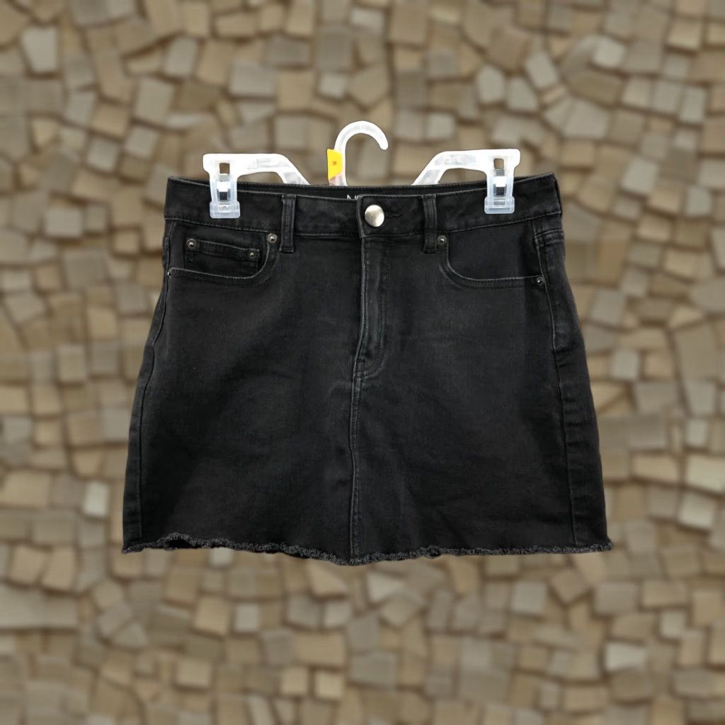 Vintage No Boundaries Skirt Juniors Size 11 Midi Black Denim Cotton Denim Logo Pattern Solid Women Girls Size 32" / US 10 / IT 46 - 1 Thumbnail
