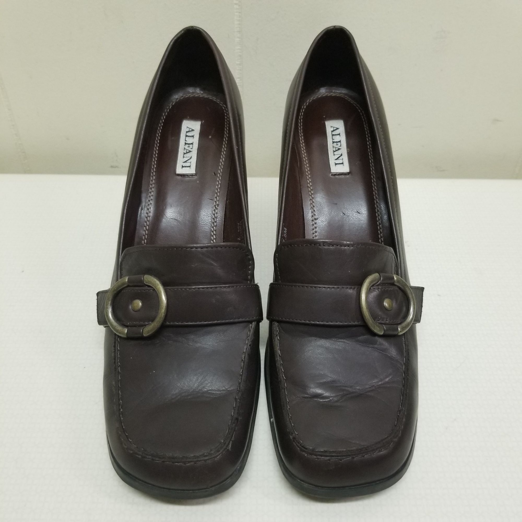 Alfani Alfani 7.5 Brown Leather Chunky Heels Pump Shoes ABE School Size US 7.5 / IT 37.5 - 2 Thumbnail