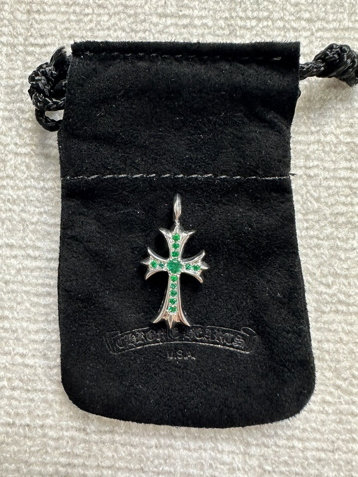 Pre-owned Chrome Hearts White Gold Tiny E Charm With Emerald