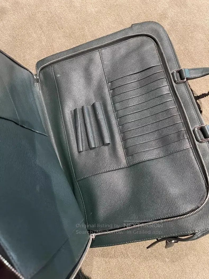 Prada Prada Green Leather Briefcase Handbag. Size ONE SIZE - 4 Thumbnail