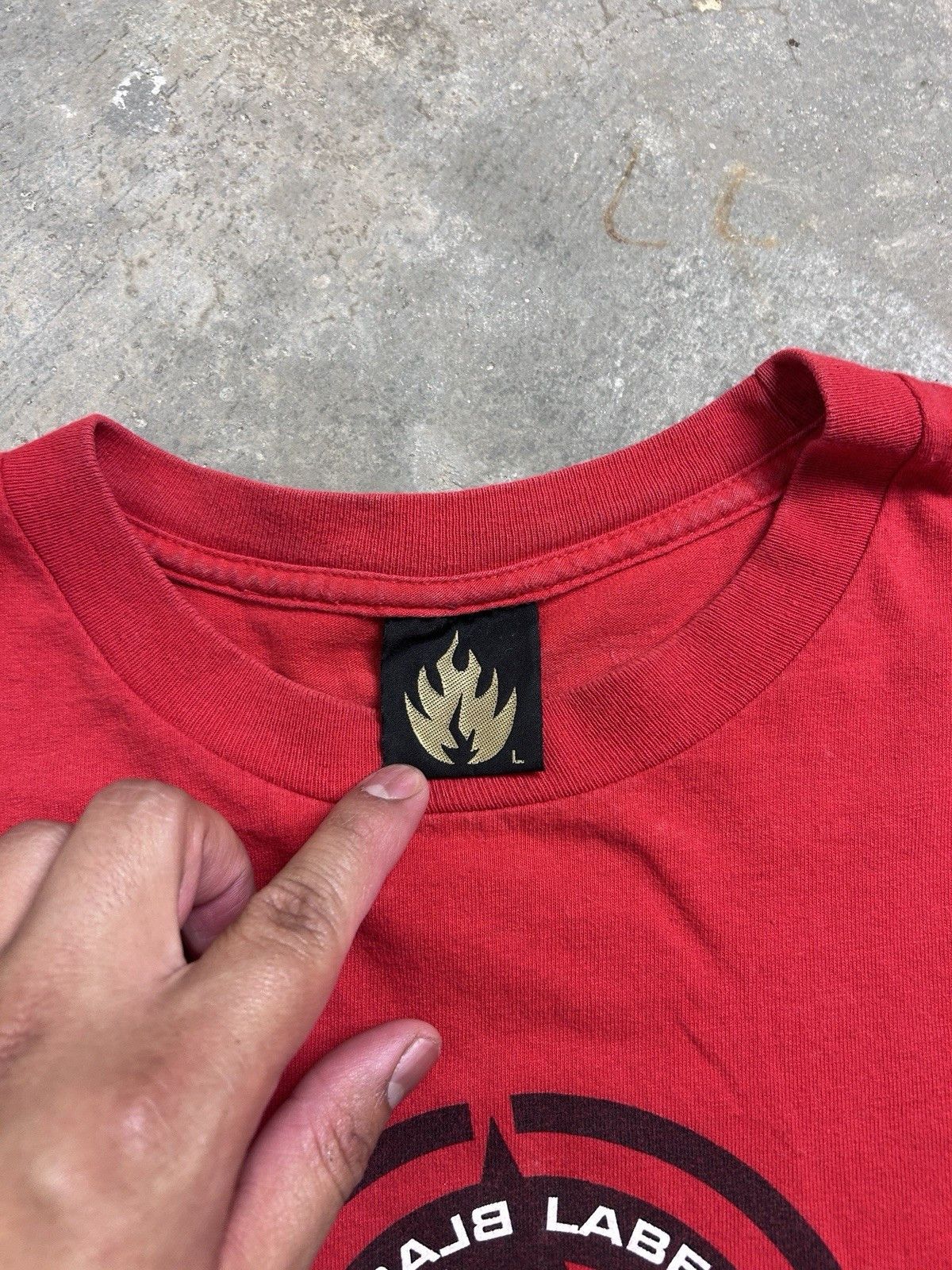 Black Label Vintage Y2K Black Label Skateboards Flame Skate Grunge Shirt Size US L / EU 52-54 / 3 - 3 Thumbnail