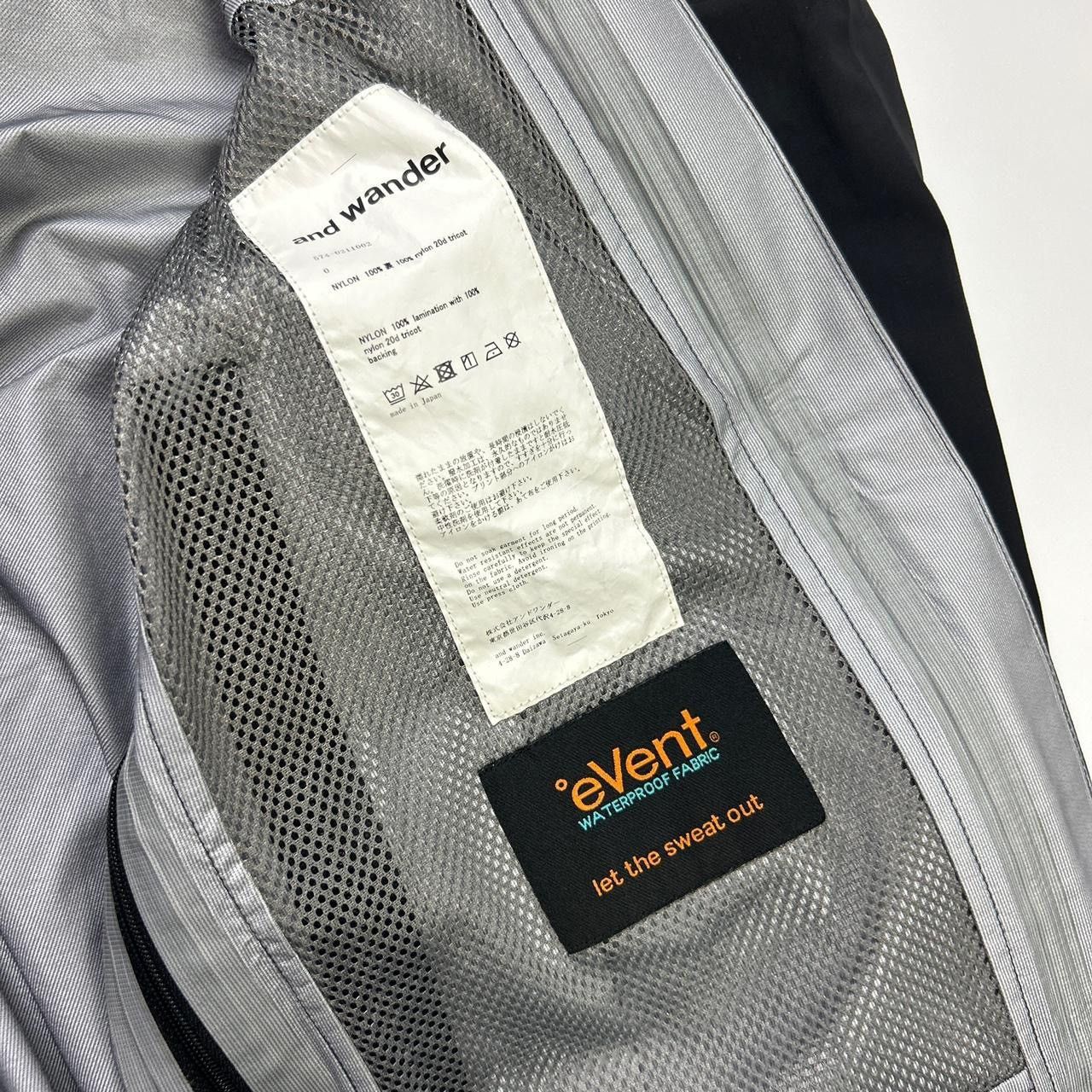 And Wander And Wander Event Rain Jacket Size US L / EU 52-54 / 3 - 4 Thumbnail