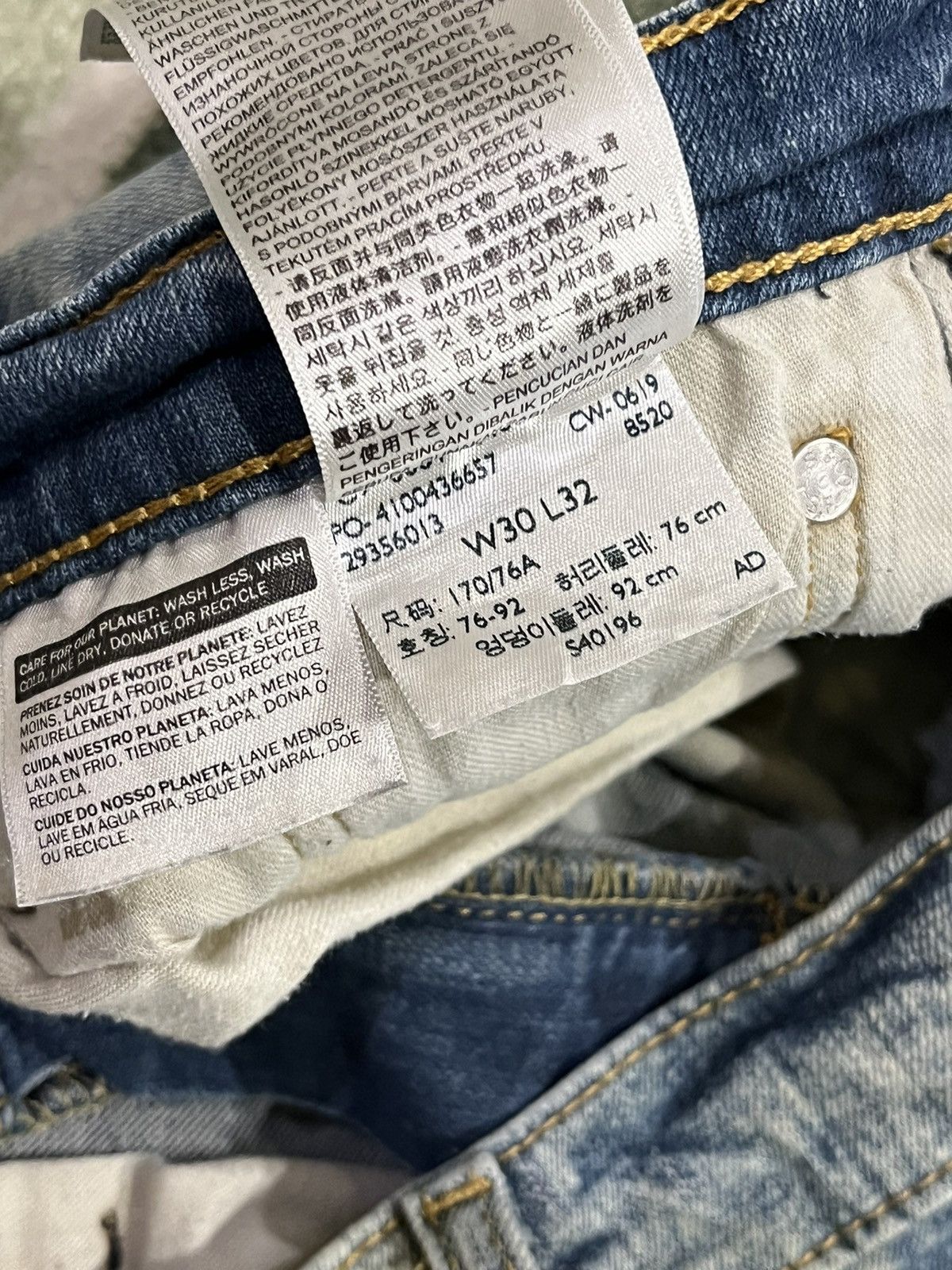 Levi's Custom Bleached Levi’s 514 Size US 30 / EU 46 - 5 Thumbnail