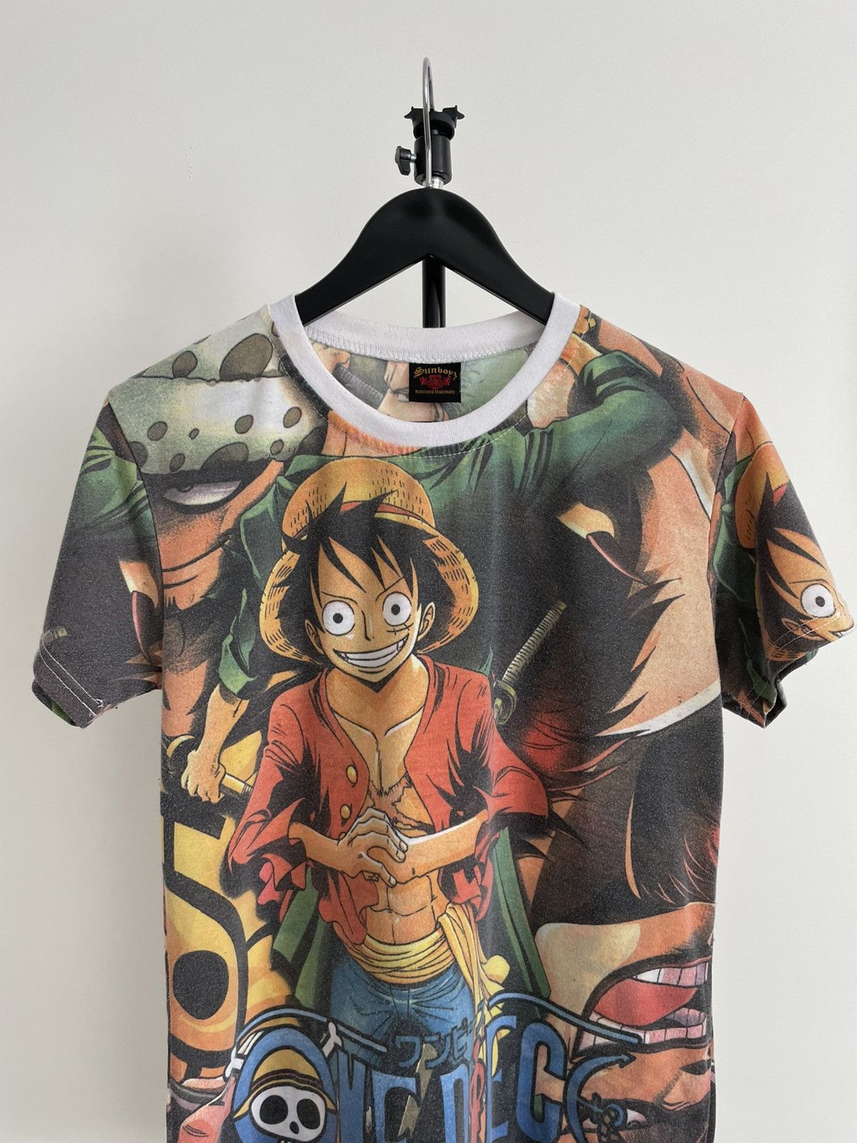 Anime Vintage 00’s Luffy One Piece Anime T-Shirt Over Printed RARE Size US S / EU 44-46 / 1 - 3 Thumbnail