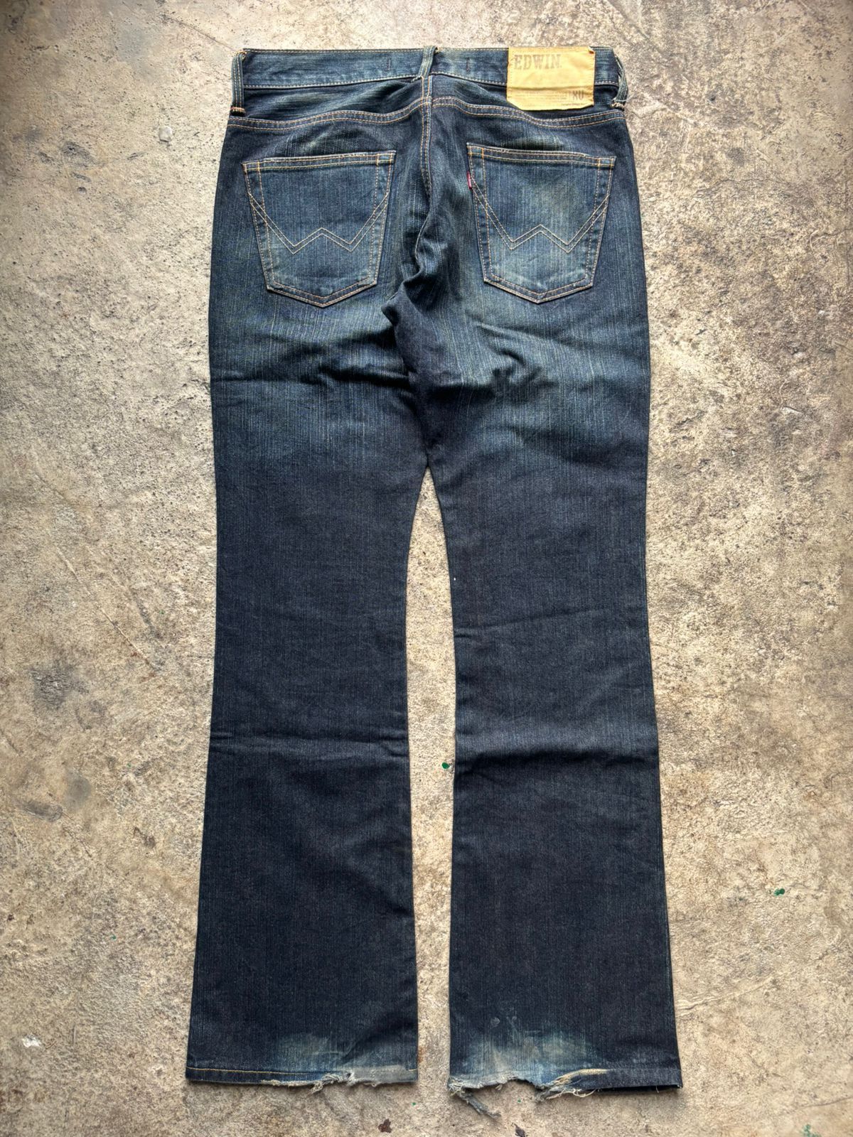 Japanese Brand 2000s Japanese Edwin Claw Marks Distressed Bootcut Jeans Size US 31 - 8 Thumbnail