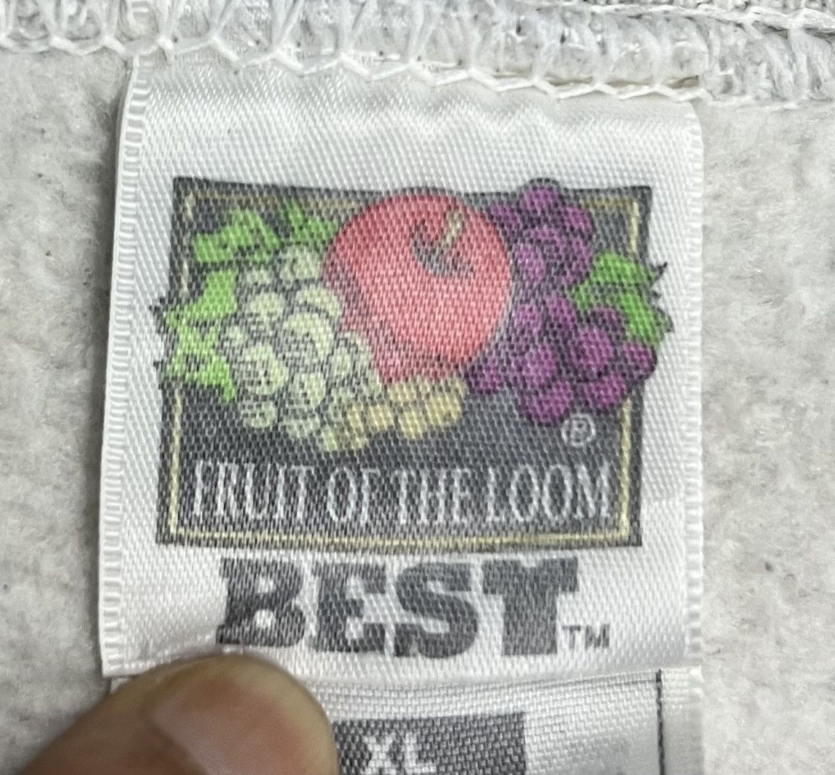 Fruit Of The Loom × John Deere × Vintage VINTAGE FRUIT OF THE LOOM JOHN DEERE SWEATSHIRT Size US XL / EU 56 / 4 - 10 Thumbnail