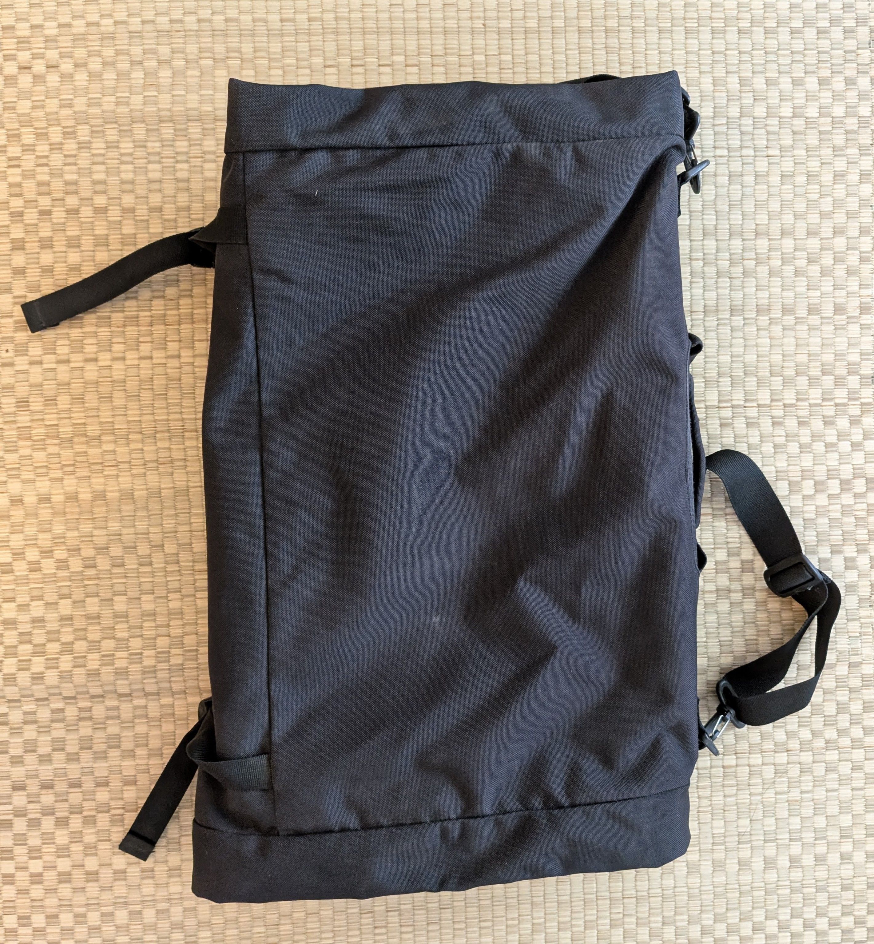Patagonia RARE Vintage Patagonia MLC Burrito Bag Garment Carrier Size ONE SIZE - 2 Thumbnail
