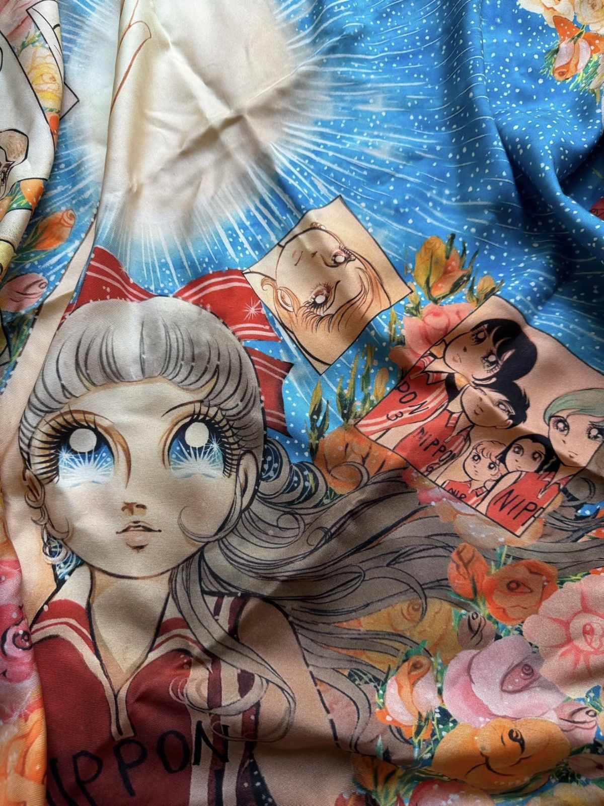 Gucci Rare Gucci x Chikae Ide Manga Soul Silk Scarf Size ONE SIZE - 3 Thumbnail
