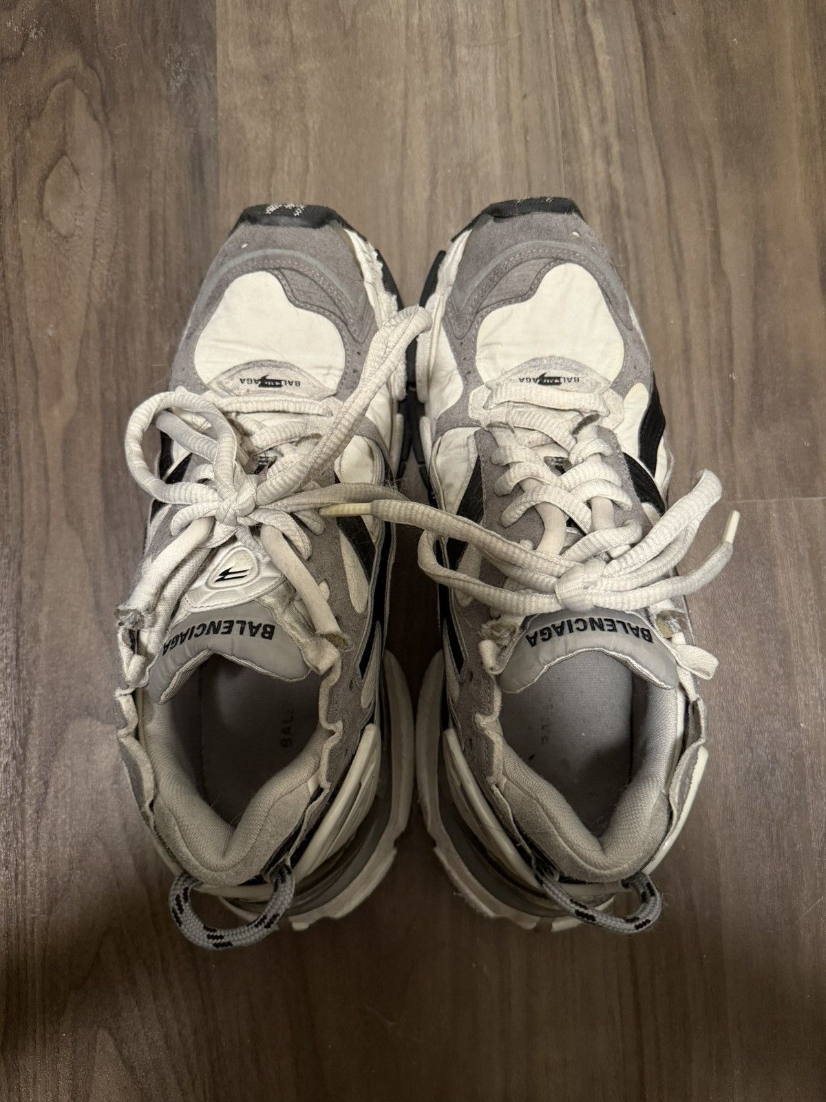 Balenciaga Balenciaga Track 2.0 Sneakers Size US 8 / EU 41 - 1 Thumbnail