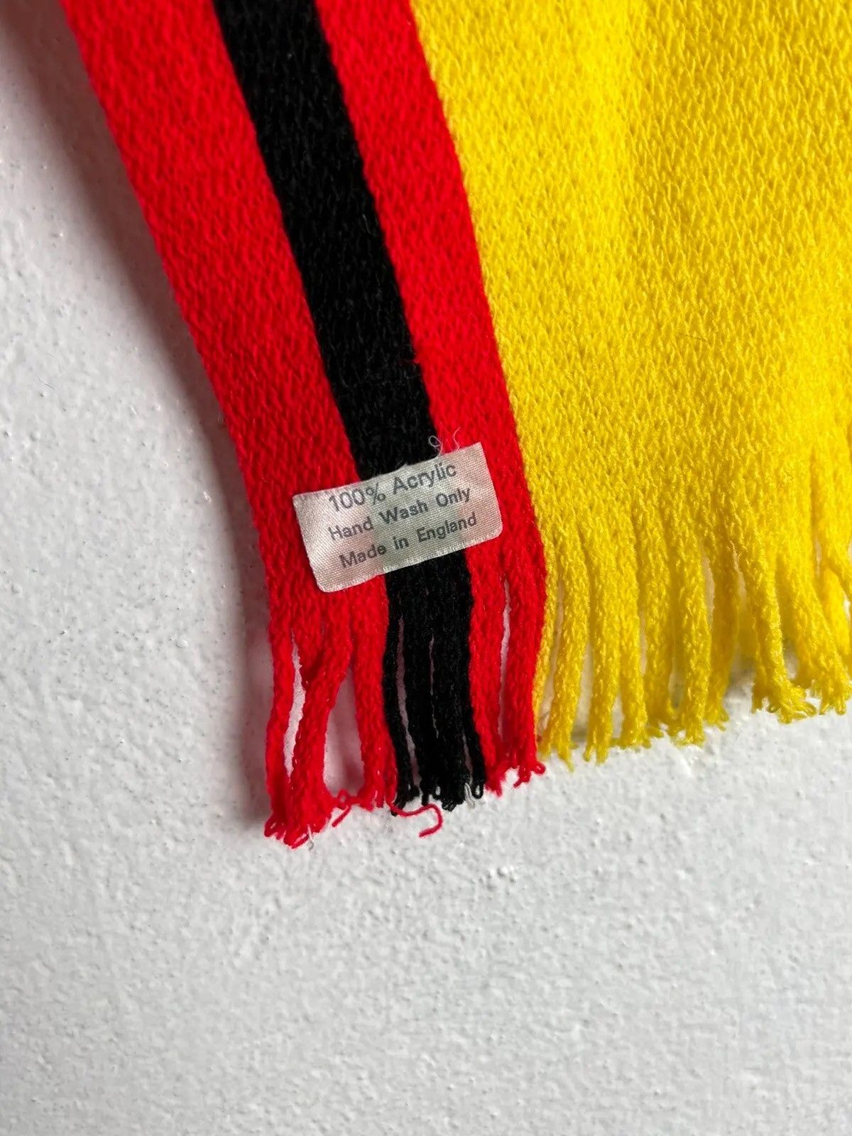 Vintage 90s Vintage Watford FC Soccer Football Fanwear Scarf Muffler Size ONE SIZE - 7 Thumbnail