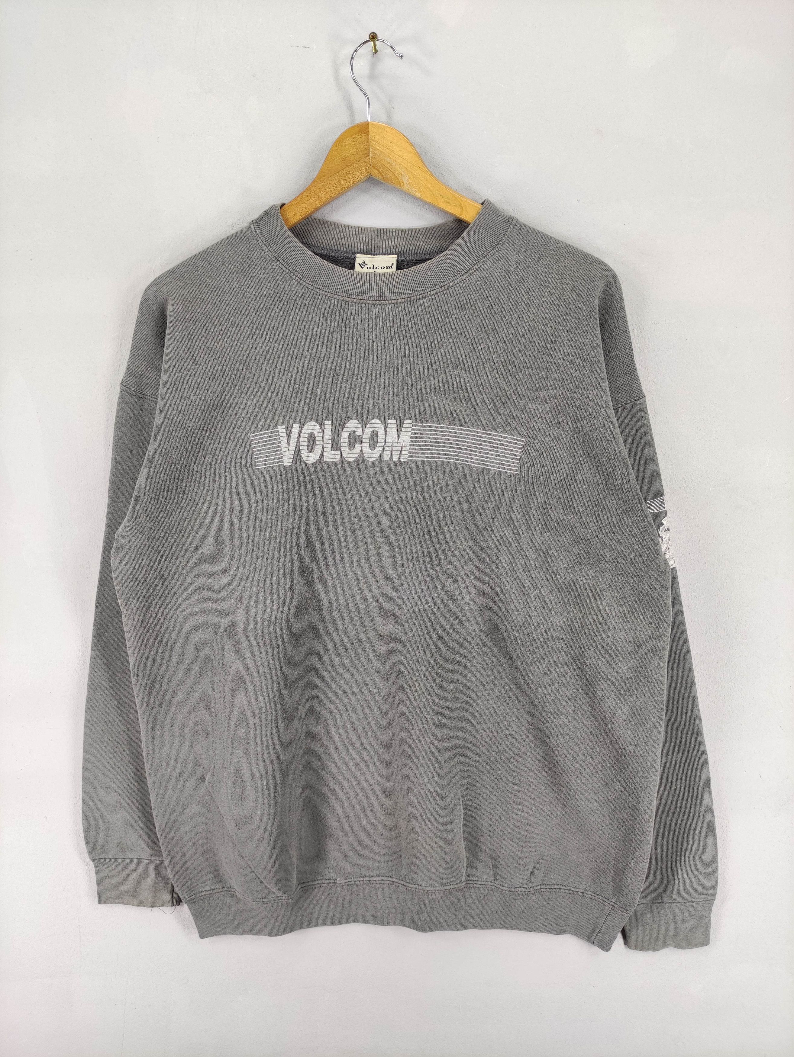 Volcom Vintage Volcom Center Logo Crewneck Sweatshirt Jumper Size US M / EU 48-50 / 2 - 1 Thumbnail