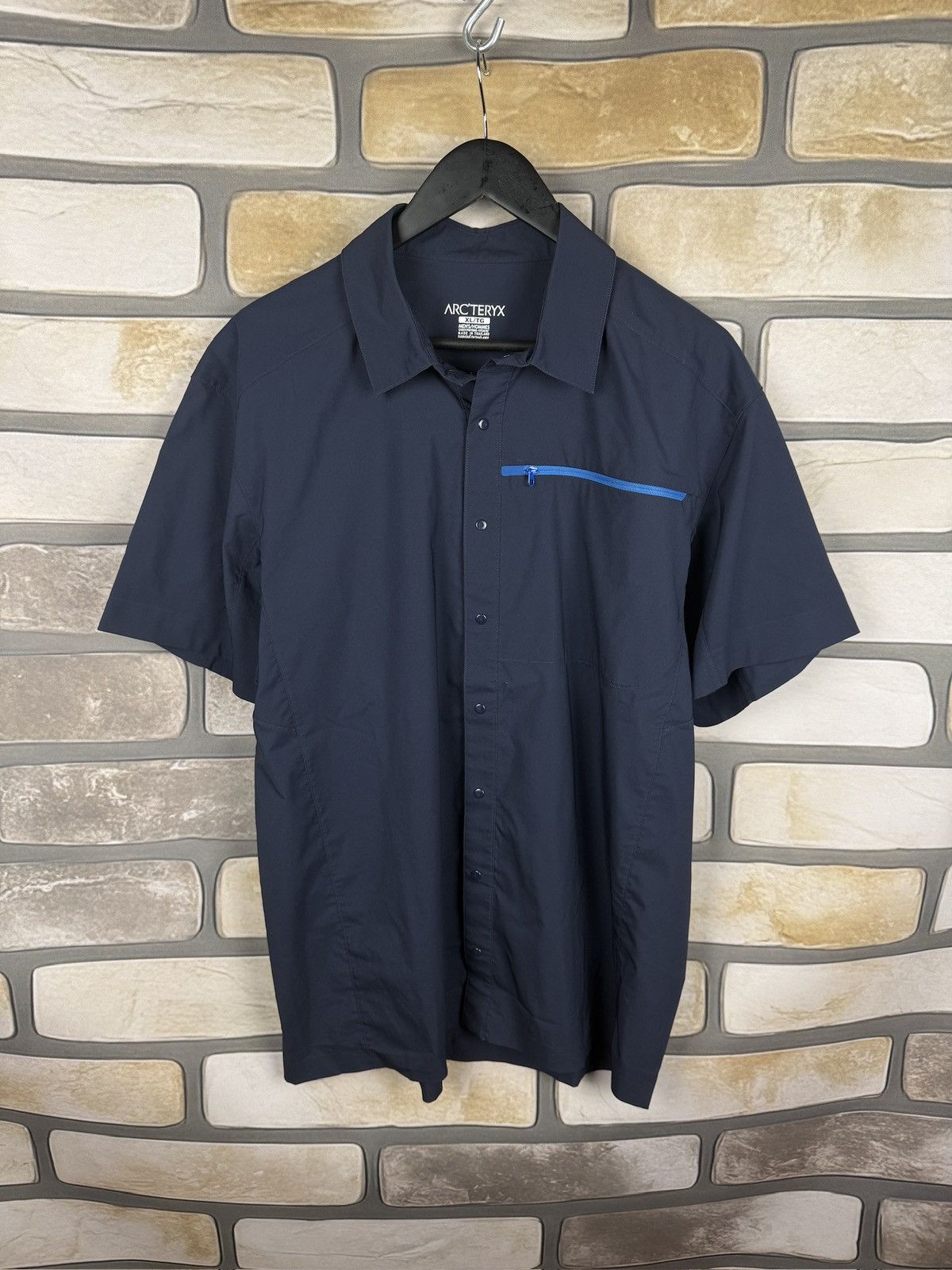 Arc'teryx Very rare arcteryx Arc’teryx oversize shirt Size US L / EU 52-54 / 3 - 1 Thumbnail