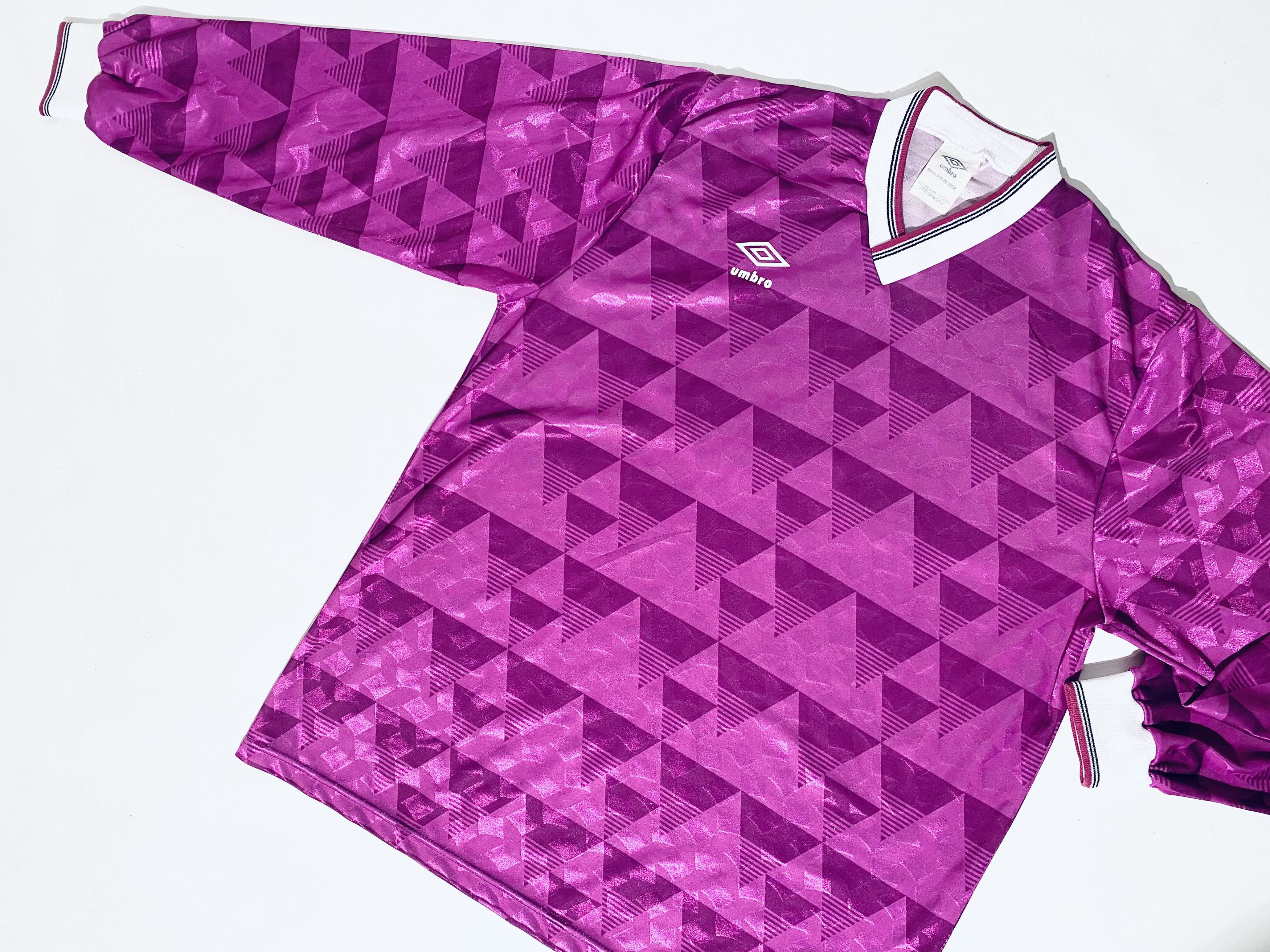 Umbro × Vintage 90´s Umbro 90s Vintage Template Football Shirt Long Sleeves Size US XL / EU 56 / 4 - 4 Thumbnail