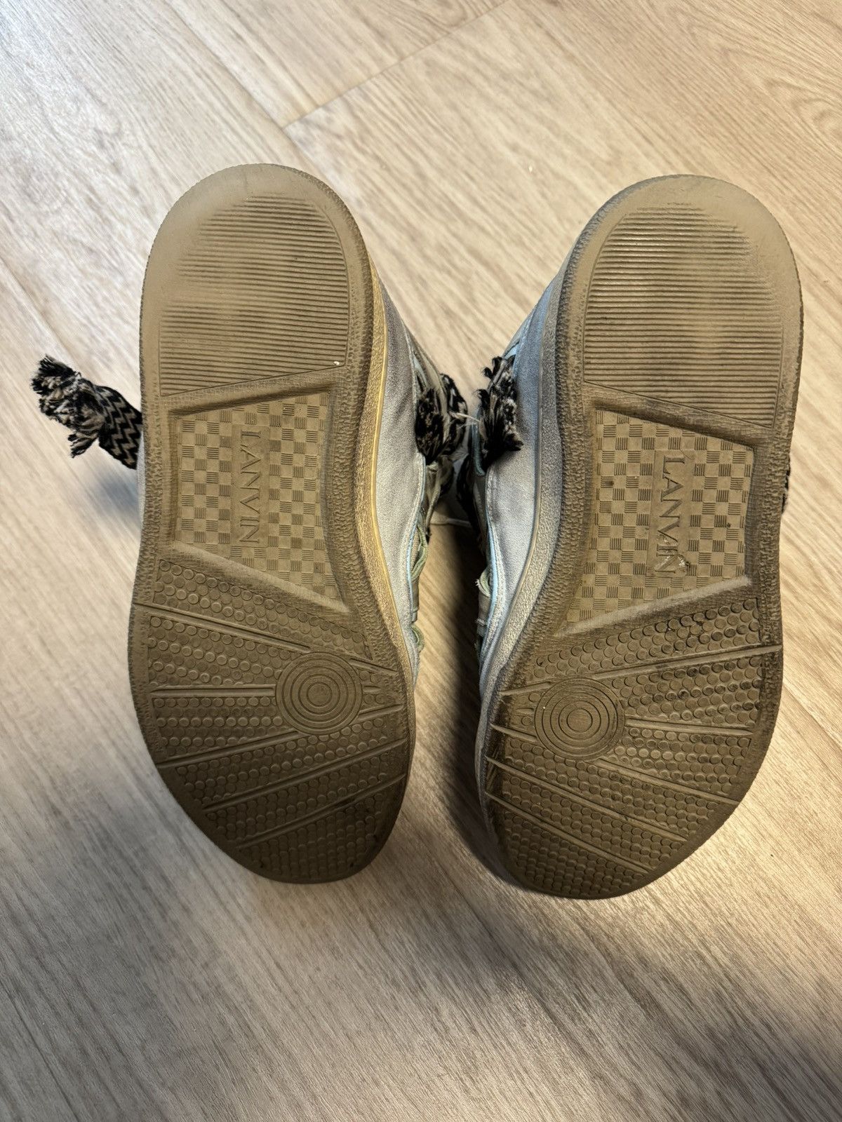 Lanvin Lanvin Distressed Low-Top Sneakers – US12 Size US 12 / EU 45 - 4 Thumbnail