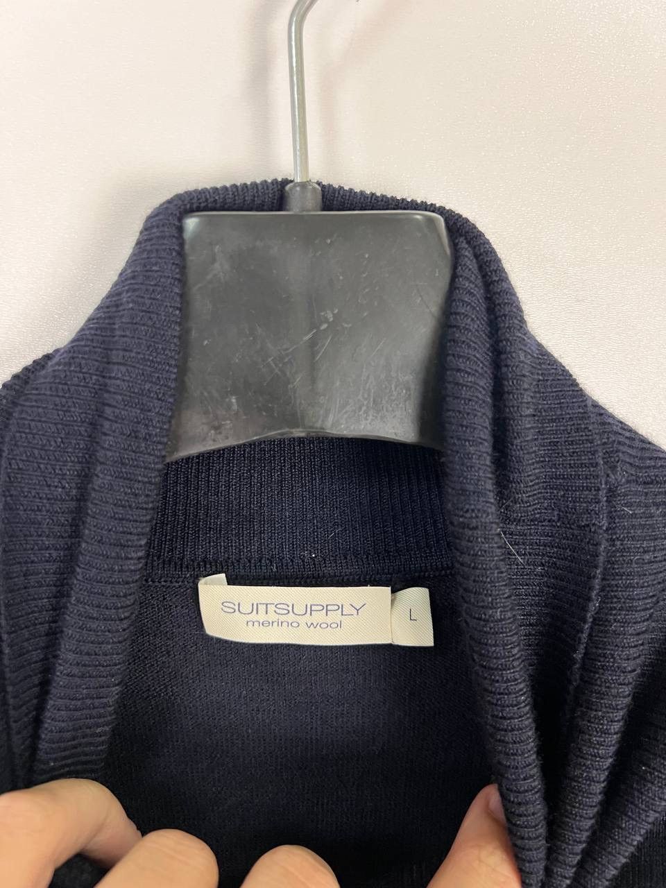 Suitsupply Suitsupply luxury wool sweater size L Size US L / EU 52-54 / 3 - 3 Thumbnail
