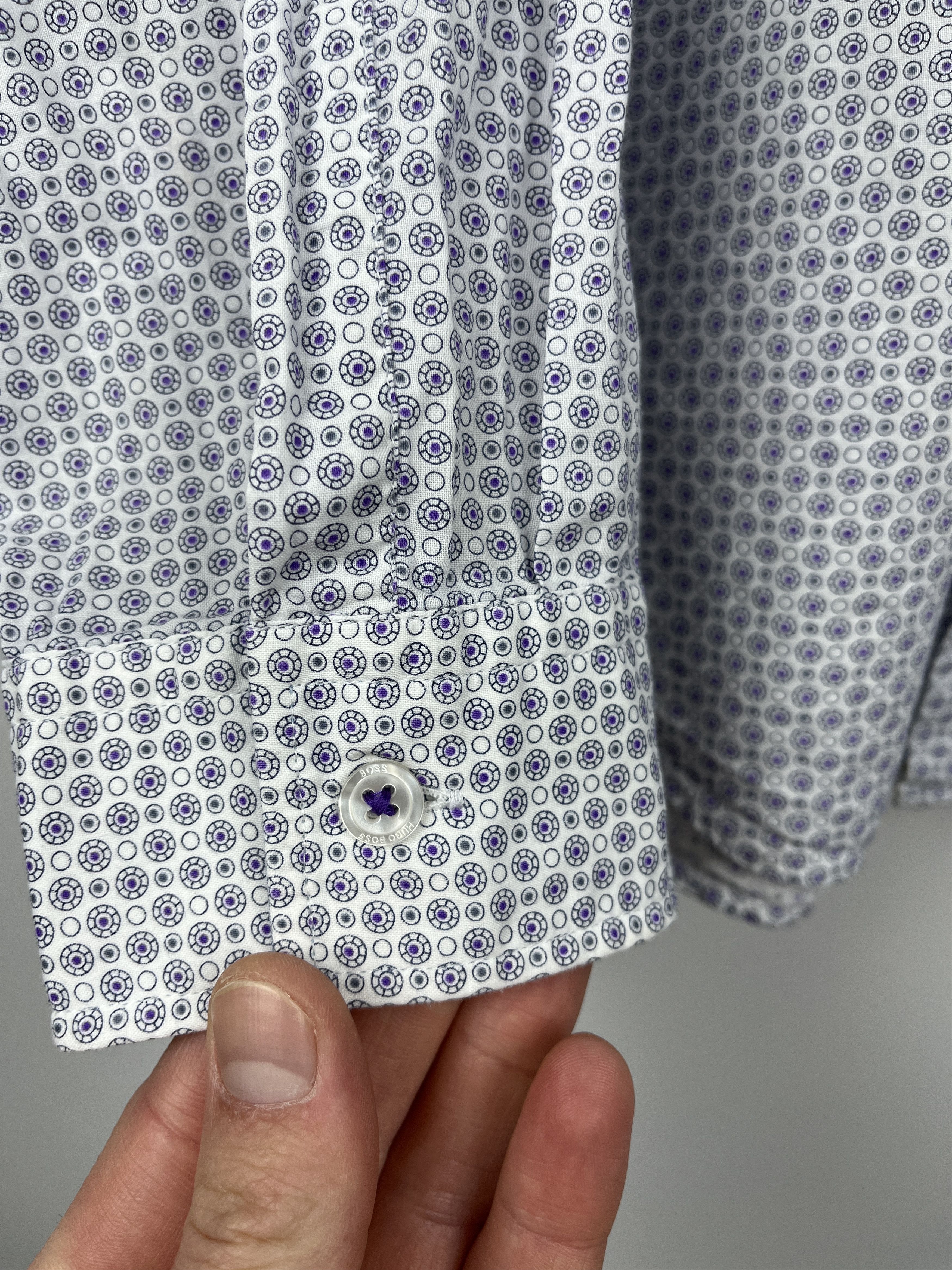 Hugo Boss Hugo Boss Small Polka Dot Long Sleeve Shirt Button Up Size US M / EU 48-50 / 2 - 12 Thumbnail