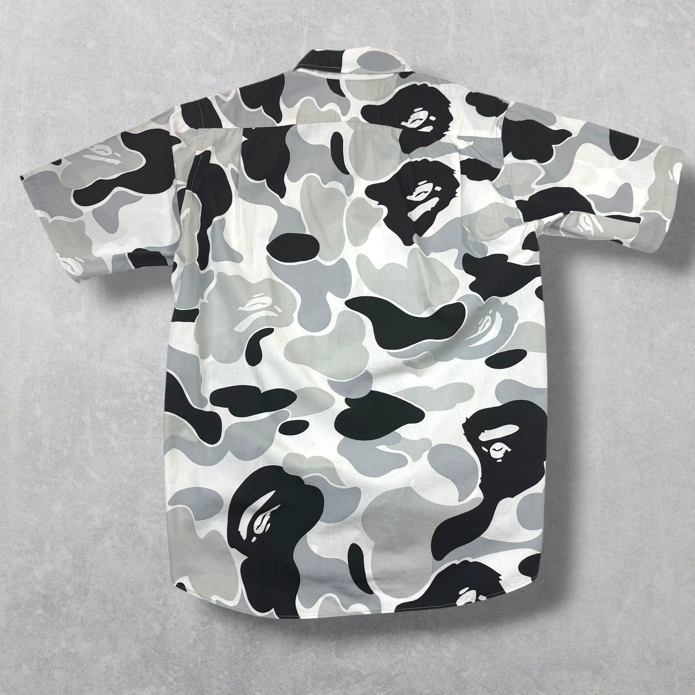 Bape Bape Grey Camo Button Up L Size US L / EU 52-54 / 3 - 2 Thumbnail