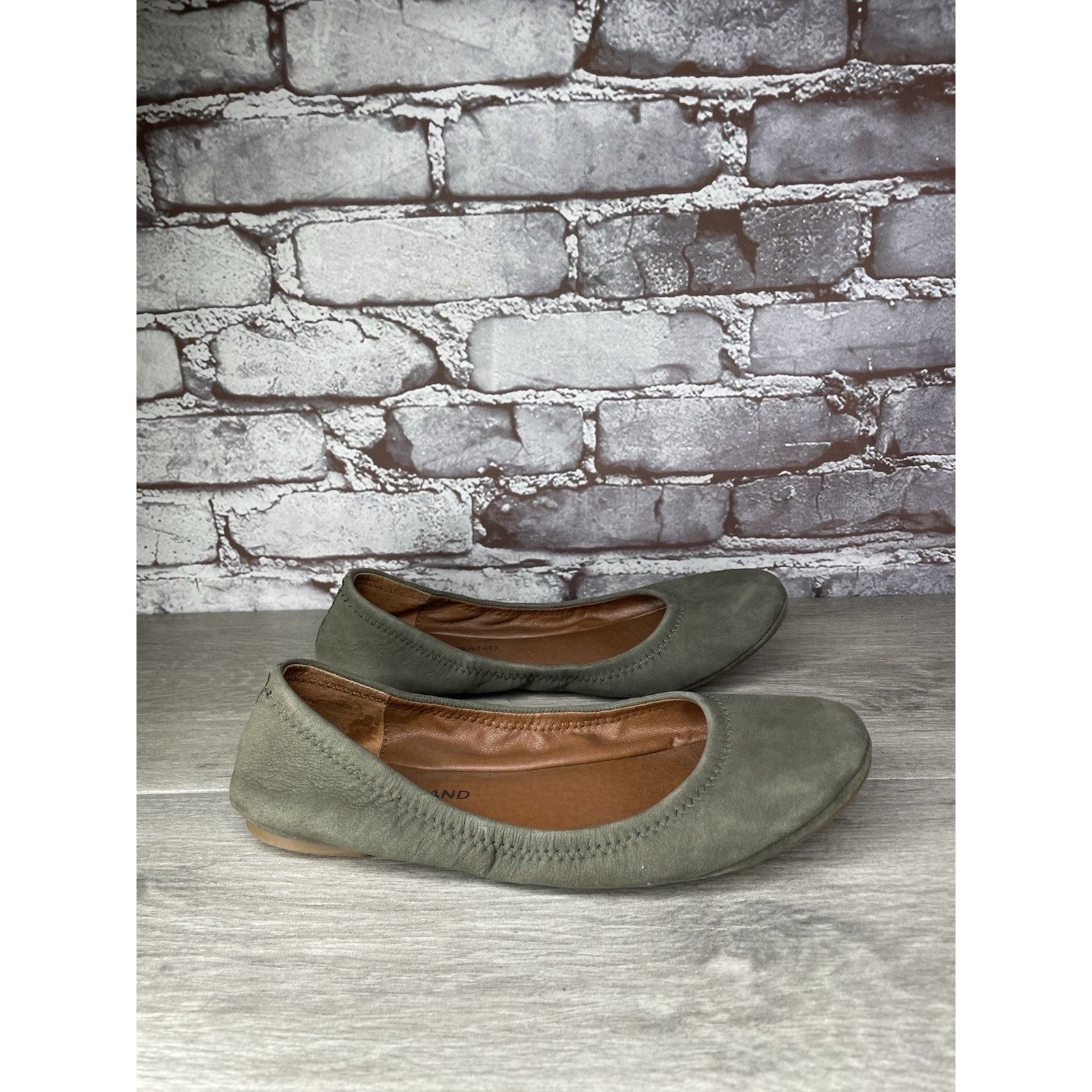 Lucky Brand Lucky Brand Olive Green Suede Erin Round Toe Ballet Flats Wo Size US 8.5 / IT 38.5 - 1 Thumbnail