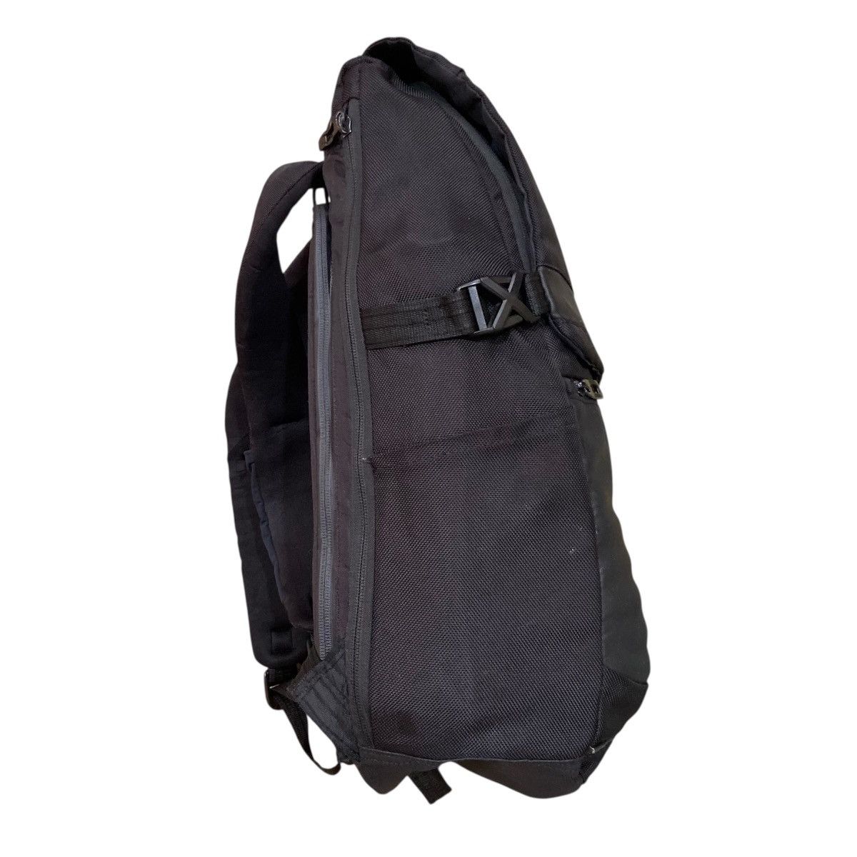 Oakley VINTAGE Y2K Oakley Polyester Backpack | Black Techwear Trave Size ONE SIZE - 5 Thumbnail