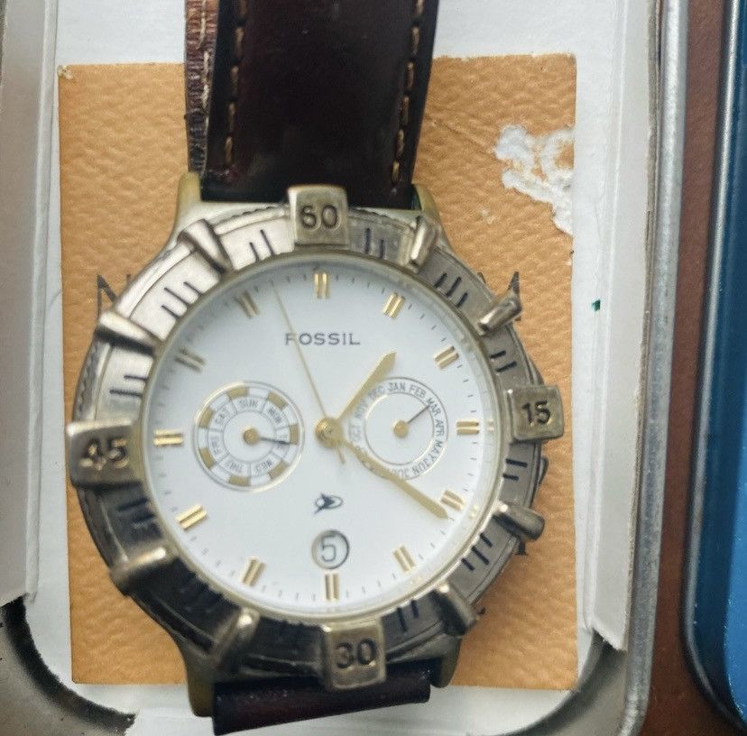 Fossil 1992 FOSSIL CHRONOGRAPH WATCH BQ-8431 Size ONE SIZE - 5 Thumbnail