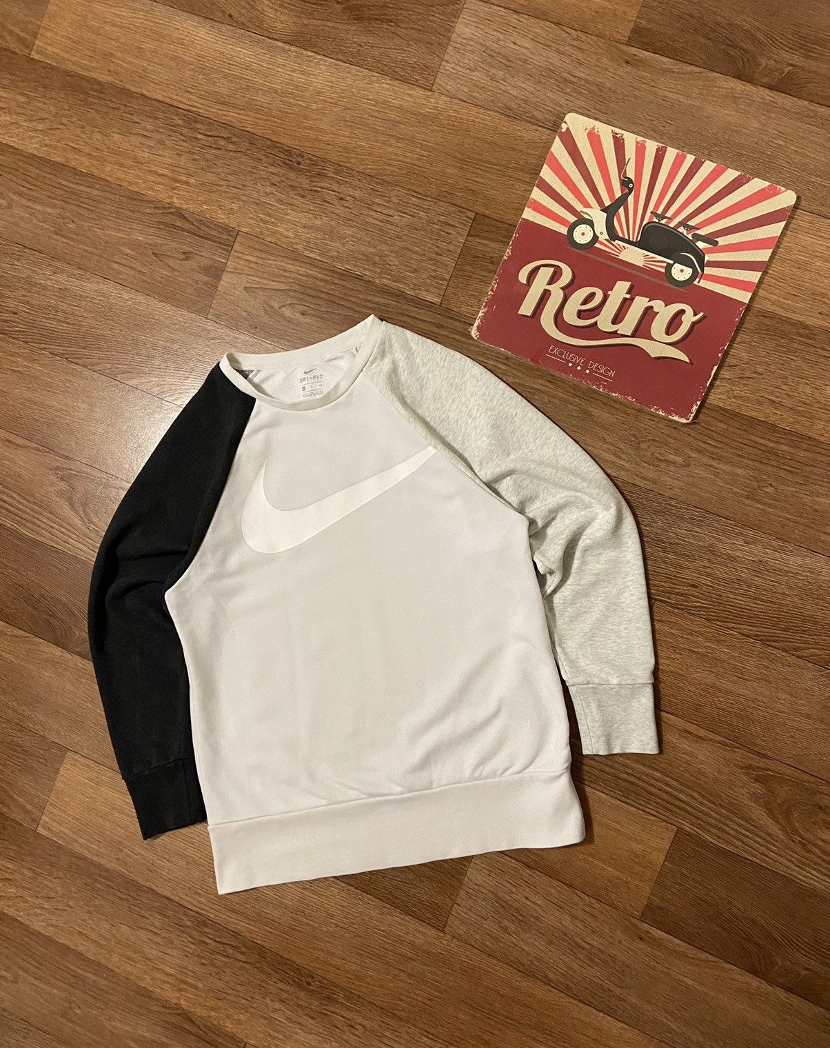 Nike × Vintage Vintage Nike Big Logo Crewneck Sweatshirt Size US S / EU 44-46 / 1 - 2 Thumbnail
