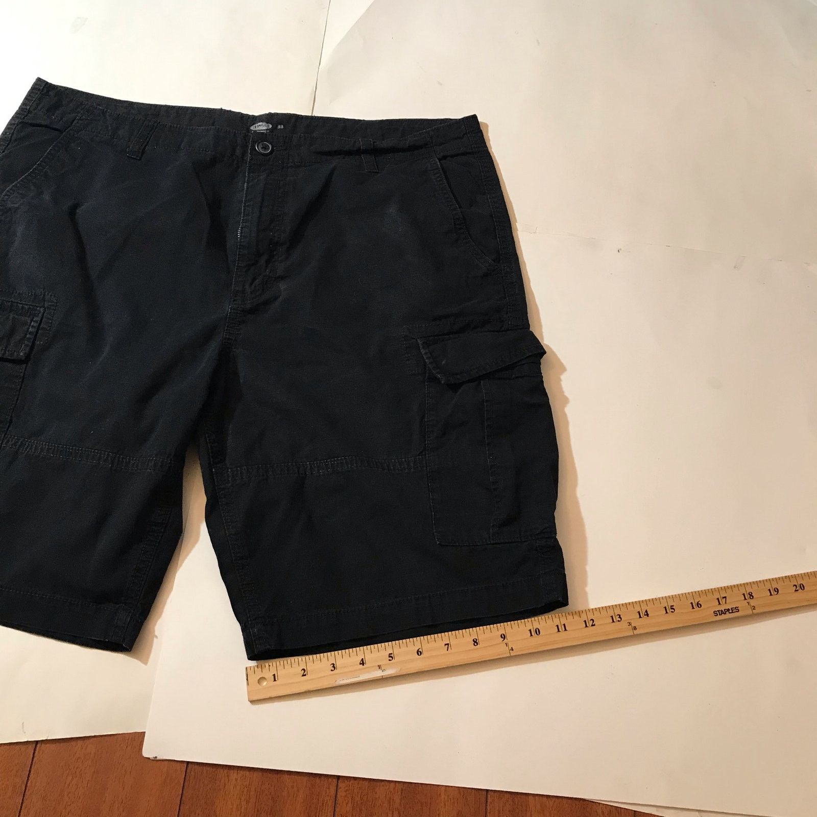 Old Navy Old Navy Black Khaki Shorts Men’s 38 Size US 38 / EU 54 - 6 Thumbnail