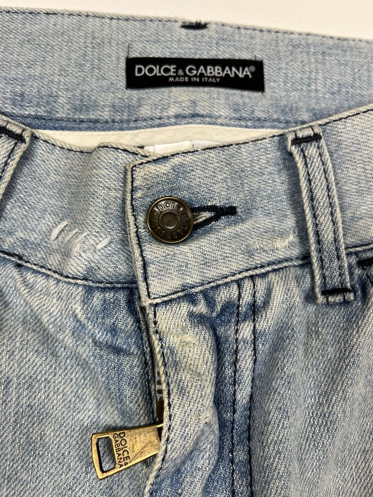Dolce & Gabbana Vintage Dolce & Gabbana Distressed Blue Denim Metal Logo Size US 28 / EU 44 - 10 Thumbnail