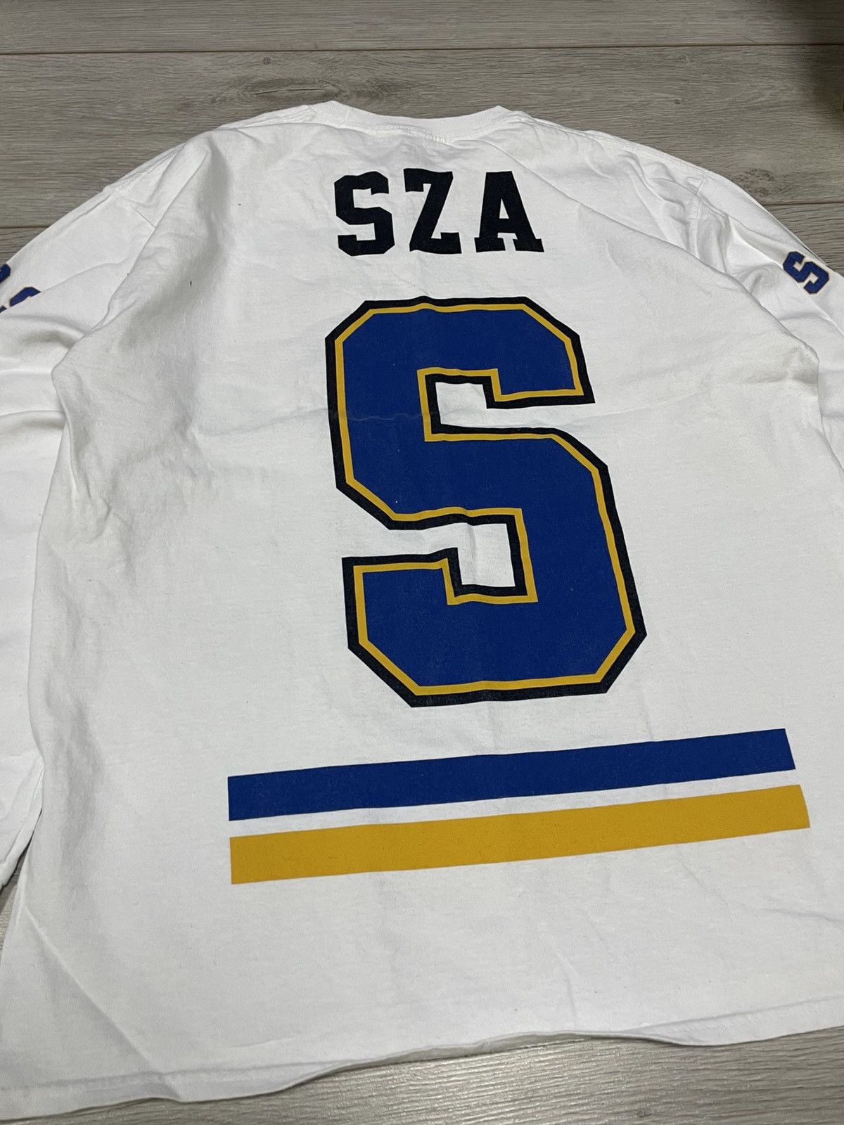 Band Tees SZA SOS Tour Long Sleeve - Large Size US L / EU 52-54 / 3 - 9 Thumbnail