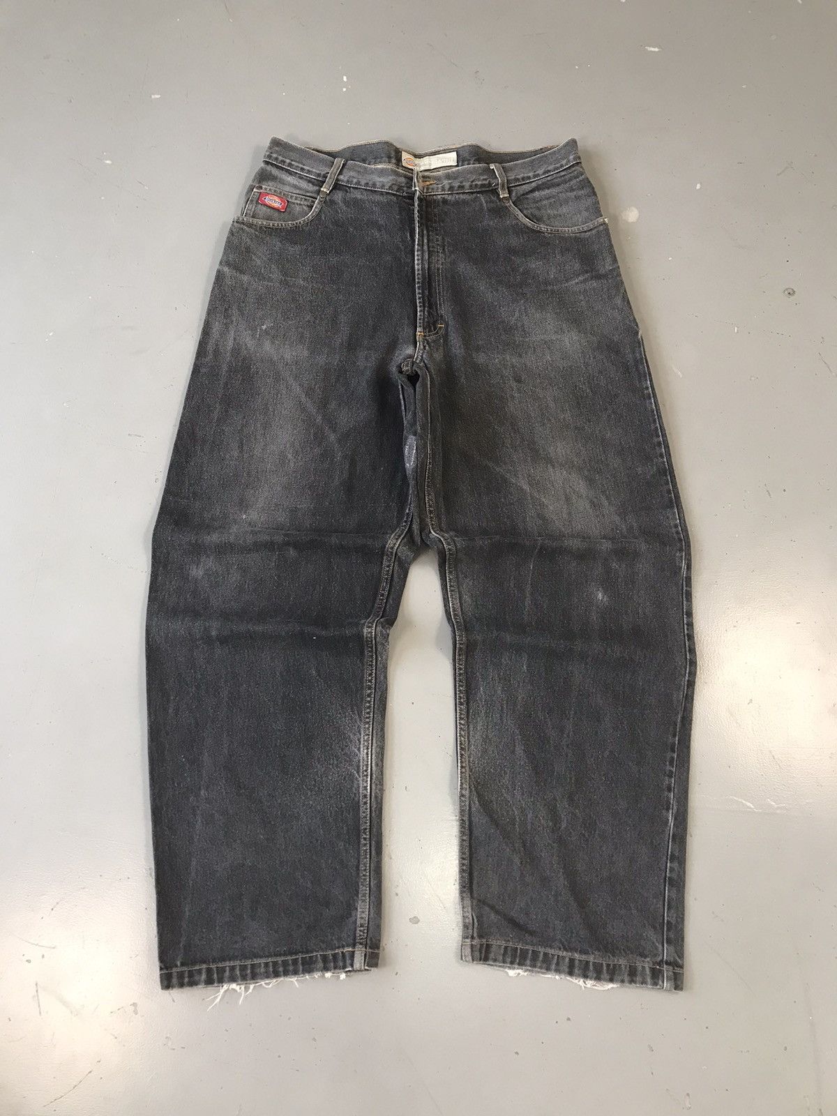 Dickies × Vintage Vintage dickies spell out embroidered denim Size US 40 / EU 56 - 1 Thumbnail