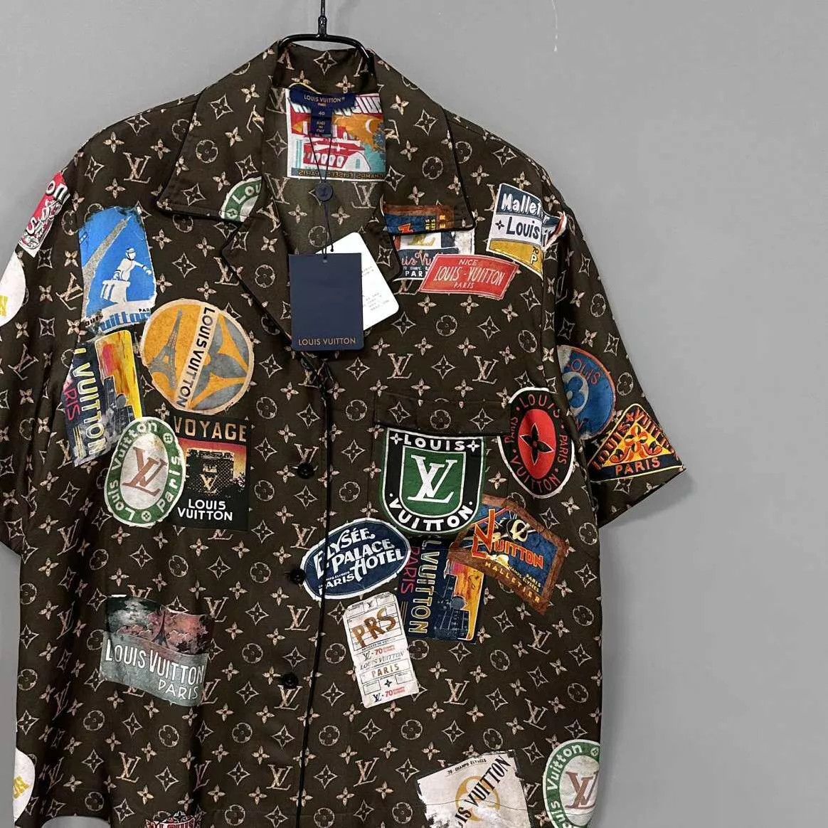 Louis Vuitton LV Monogram Short Sleeve Shirt New Size 40 Size M / US 6-8 / IT 42-44 - 2 Thumbnail