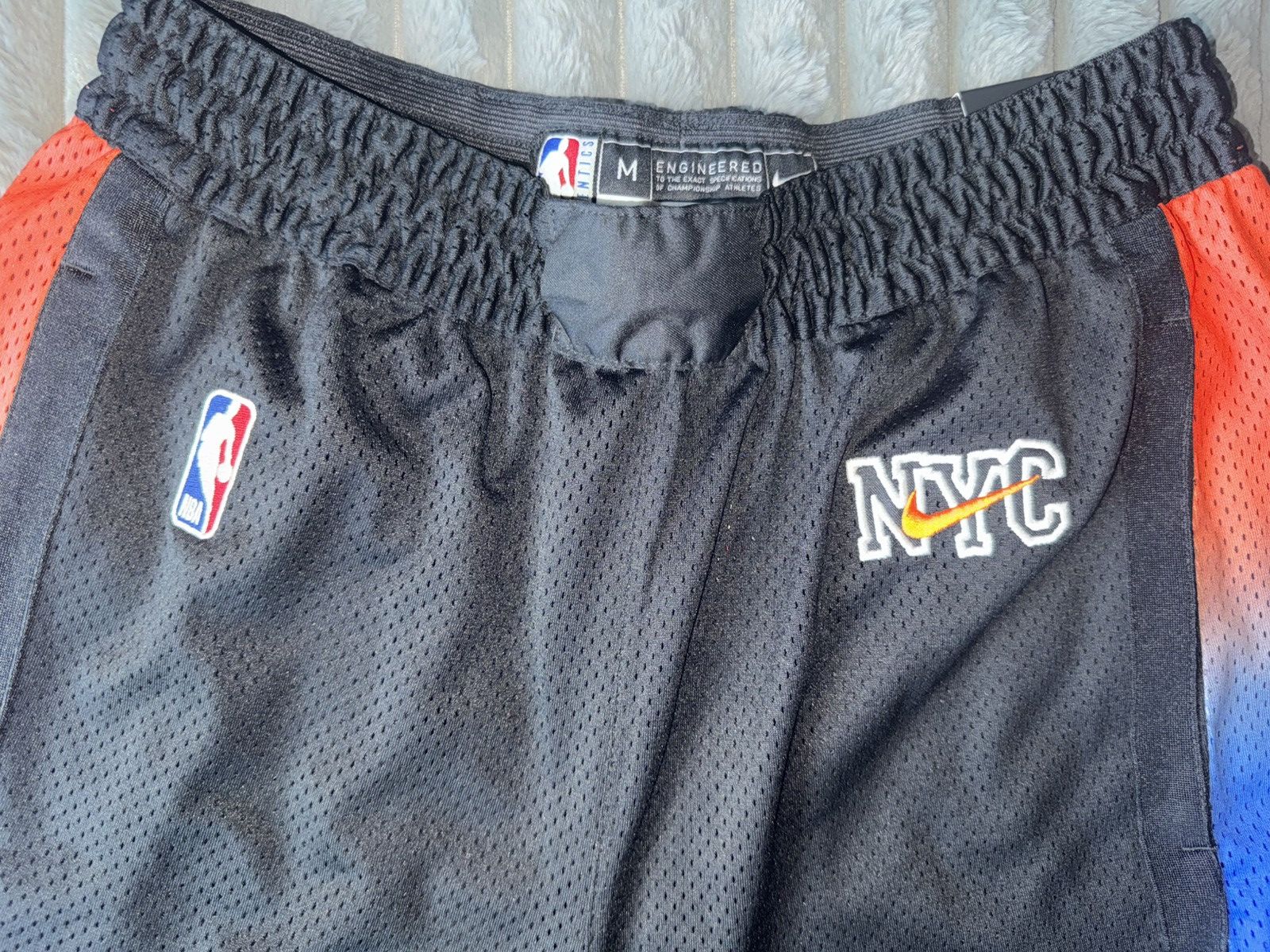 Kith × Nike Kith & Nike for New York Knicks Swingman Shorts (2020) (Med) Size US 32 / EU 48 - 6 Thumbnail