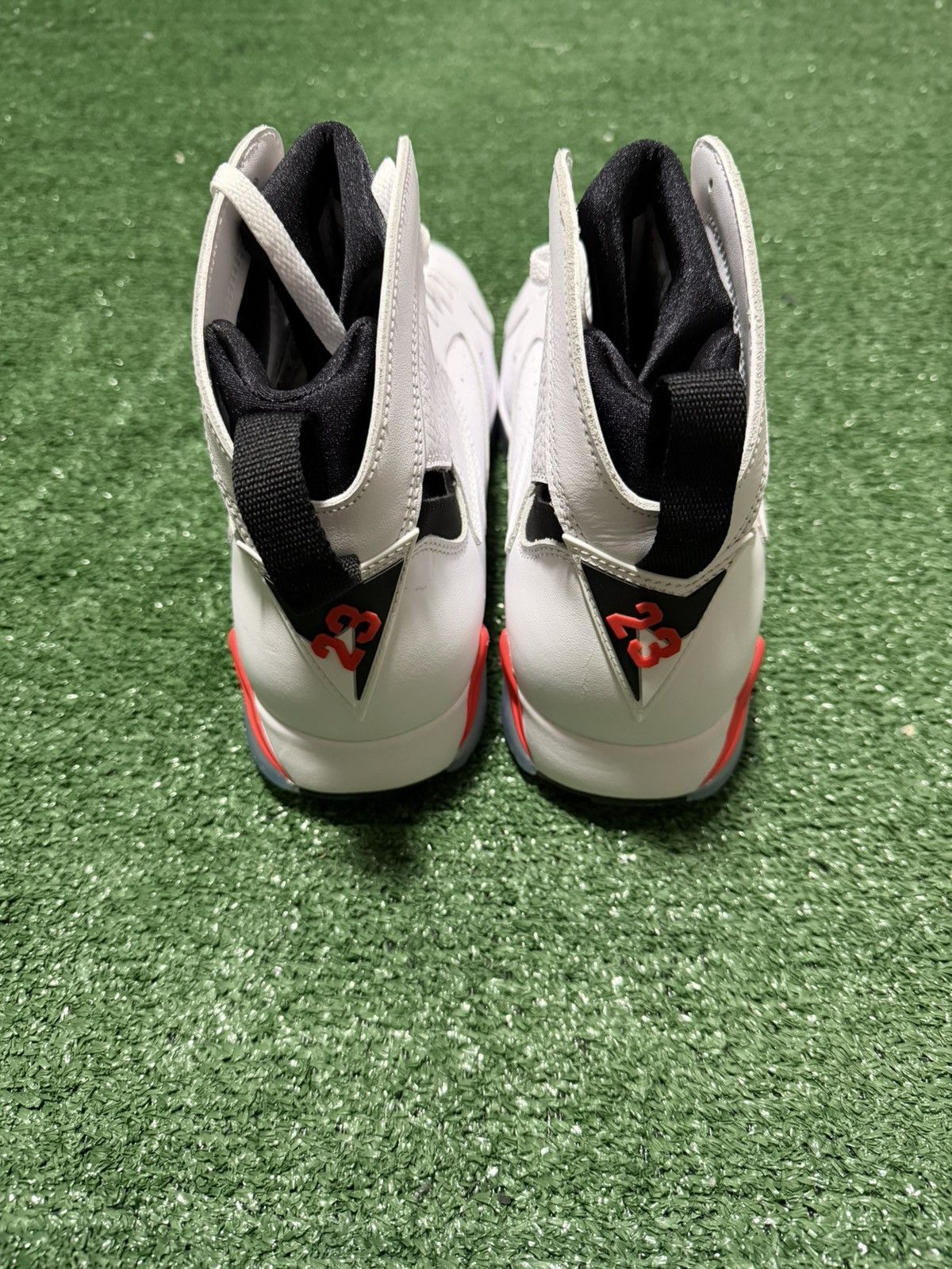 Jordan Brand Air Jordan 7 Retro Mens 11.5 White Infrared Retro Sneakers Size US 11.5 / EU 44-45 - 4 Thumbnail
