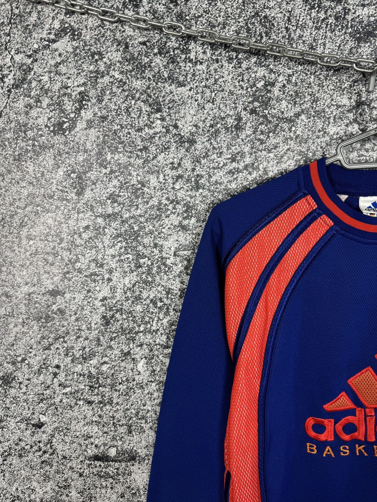 Adidas Kids Adidas Basketball Vintage 90s Sweatshirt Retro Big Logo Size US XS / EU 42 / 0 - 3 Thumbnail