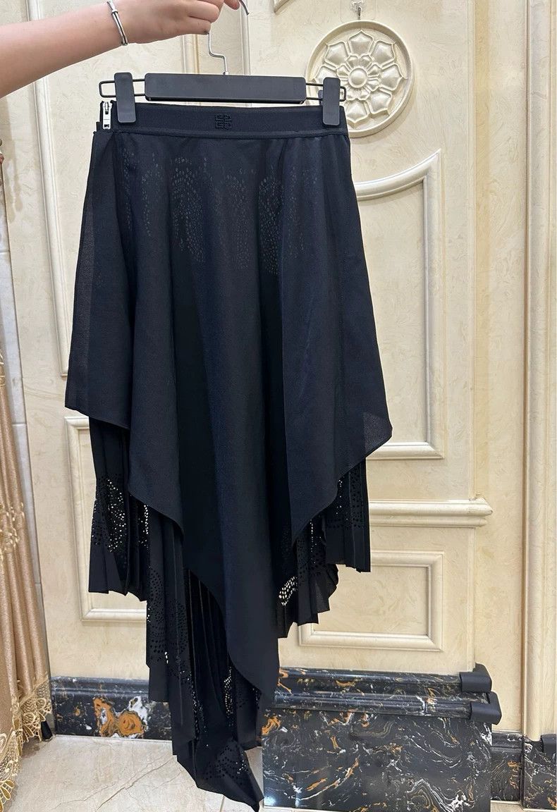 Givenchy Givenchy Asymmetric skirt Size S / US 4 / IT 40 - 2 Thumbnail
