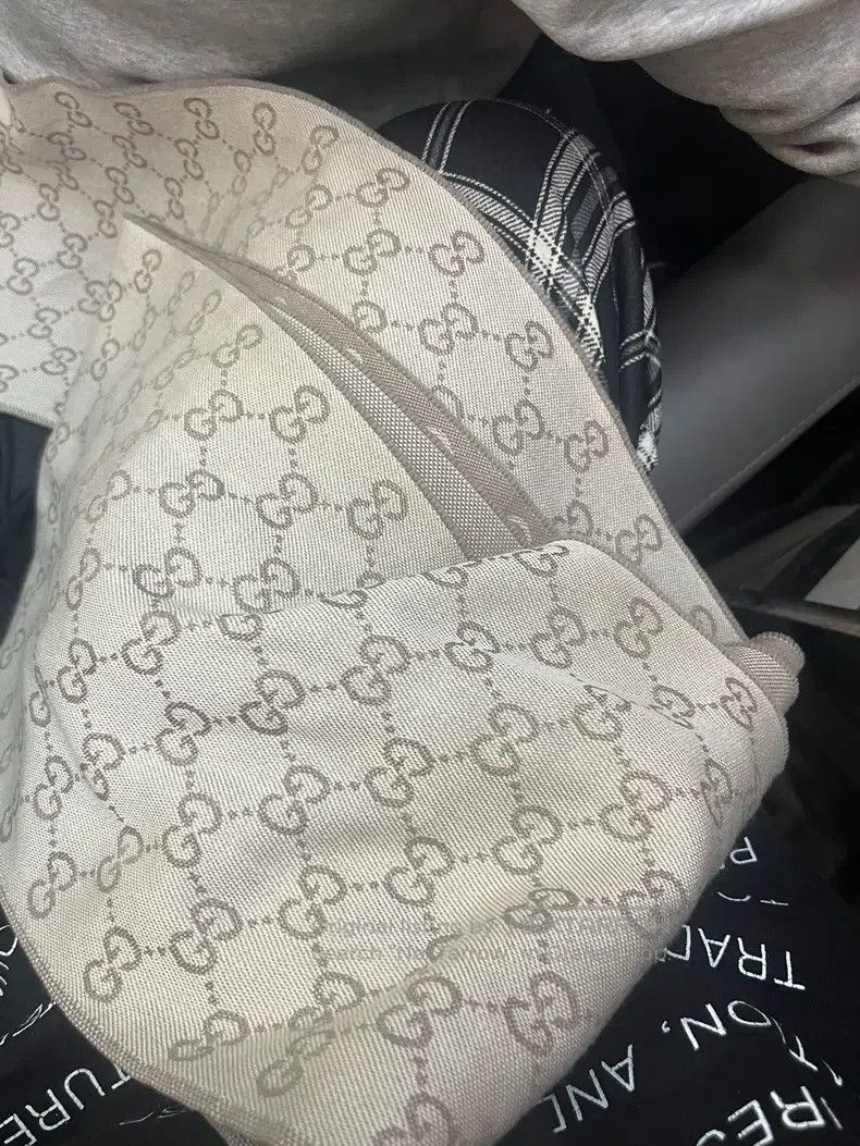 Gucci Gucci Scarf Size ONE SIZE - 1 Thumbnail