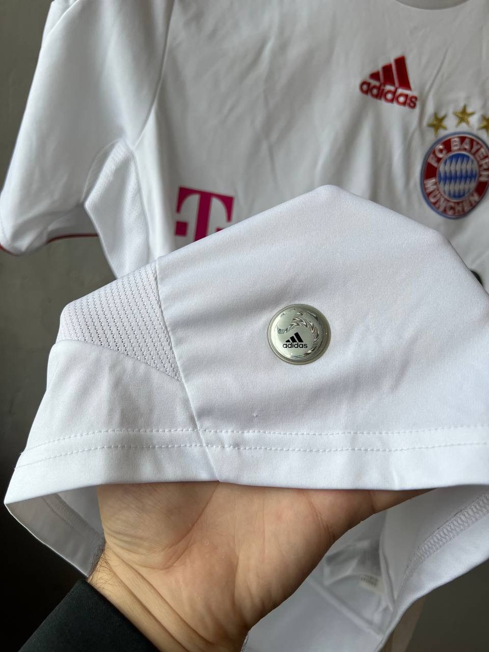 Adidas 2008/09 BAYERN MUNICH AWAY ULC SOCCER FOOTBALL JERSEY SHIRT Size US S / EU 44-46 / 1 - 11 Thumbnail
