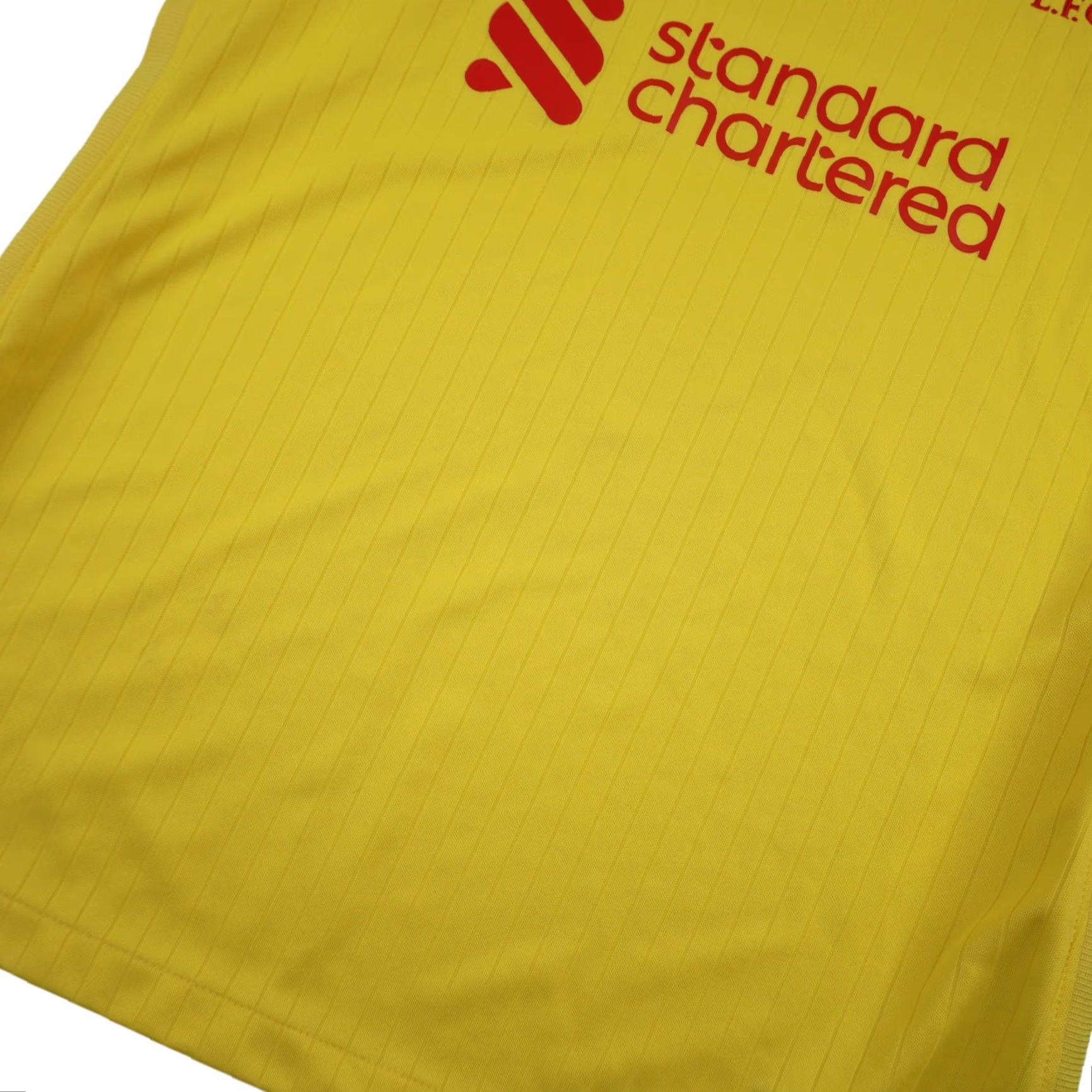 Nike VINTAGE Nike L.F.C Mens Medium Liverpool Soccer Jersey Yellow Size US M / EU 48-50 / 2 - 4 Thumbnail