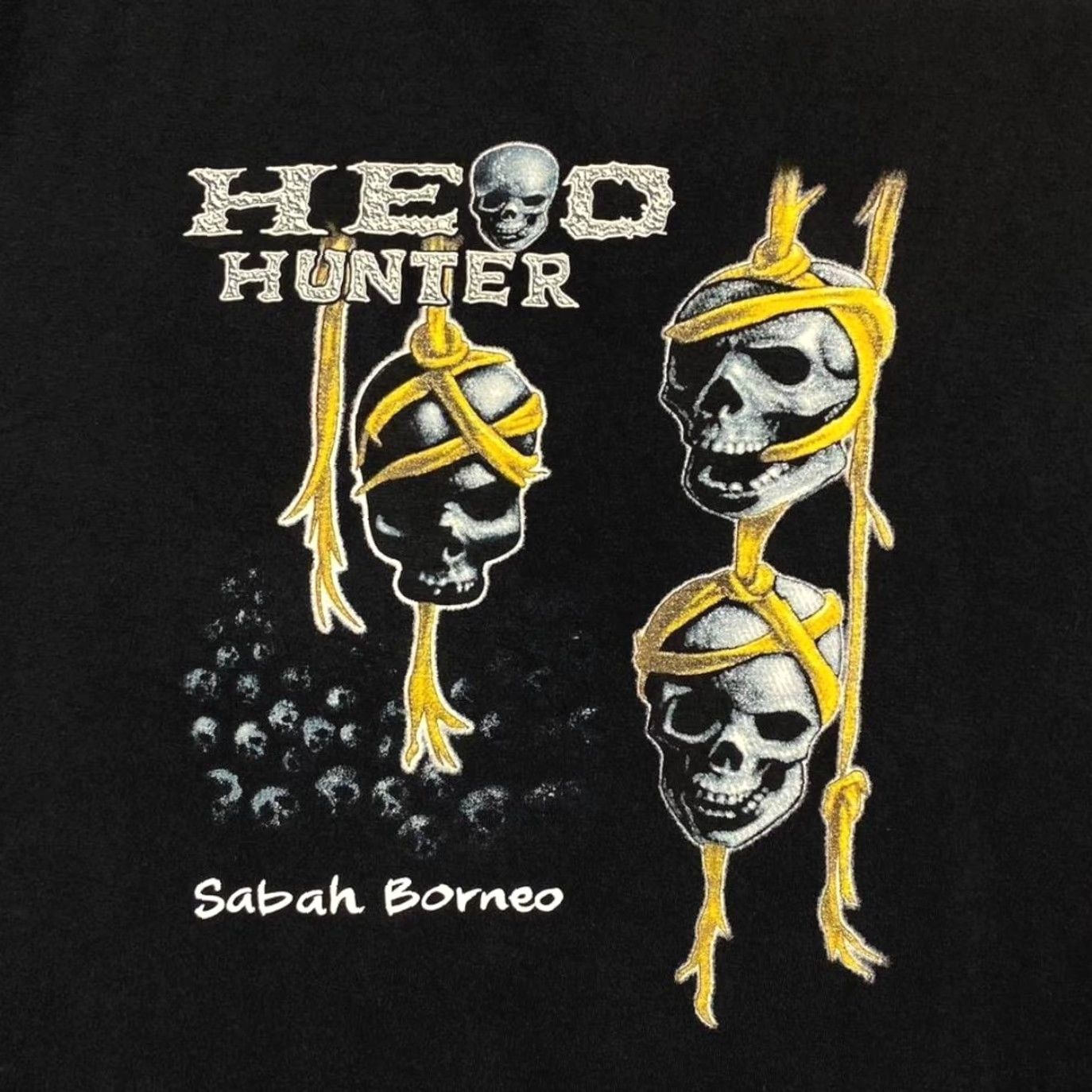 Vintage VINTAGE Head Hunter “Sabah Borneo” Souvenir Gothic Skull Graphic T-Shirt Men M Black Size M Pit to Pit 20” Length 26” Shoulder to Cuff 8.5” Size US M / EU 48-50 / 2 - 3 Thumbnail