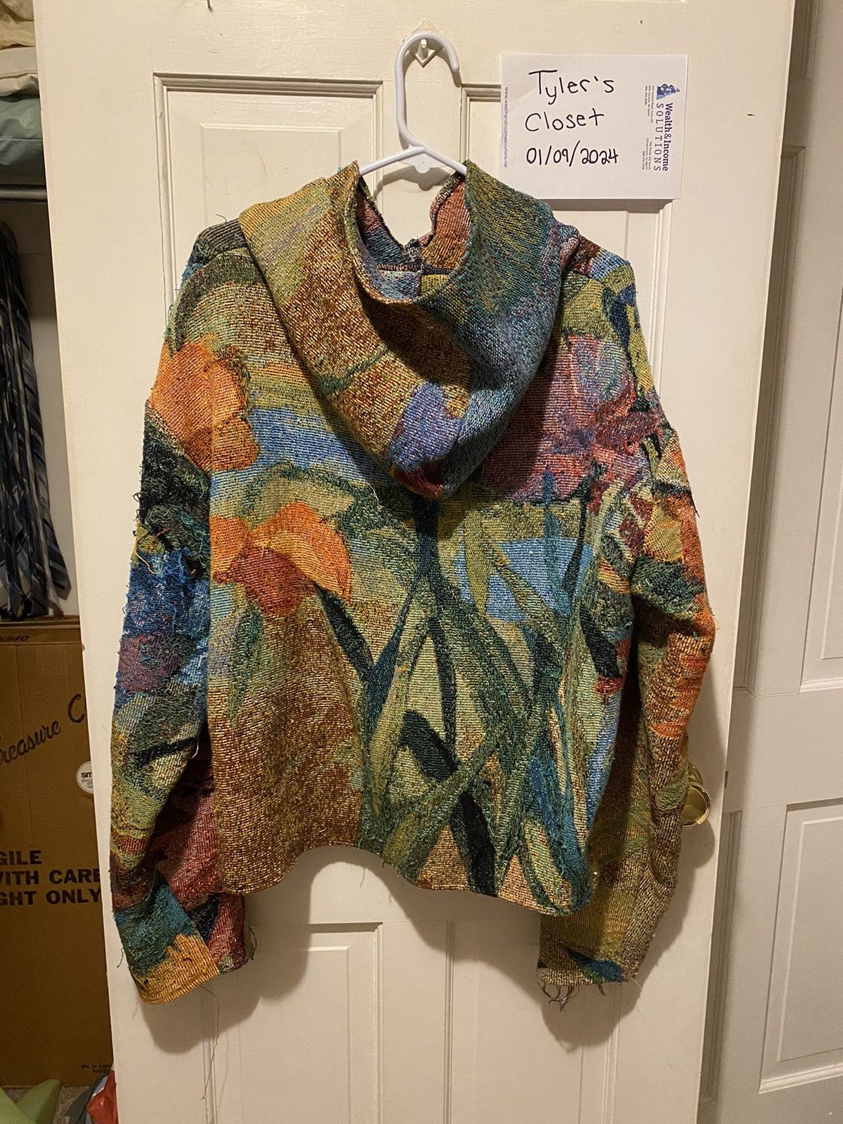 Other Floral Distressed Tapestry Hoodie Size US S / EU 44-46 / 1 - 2 Thumbnail