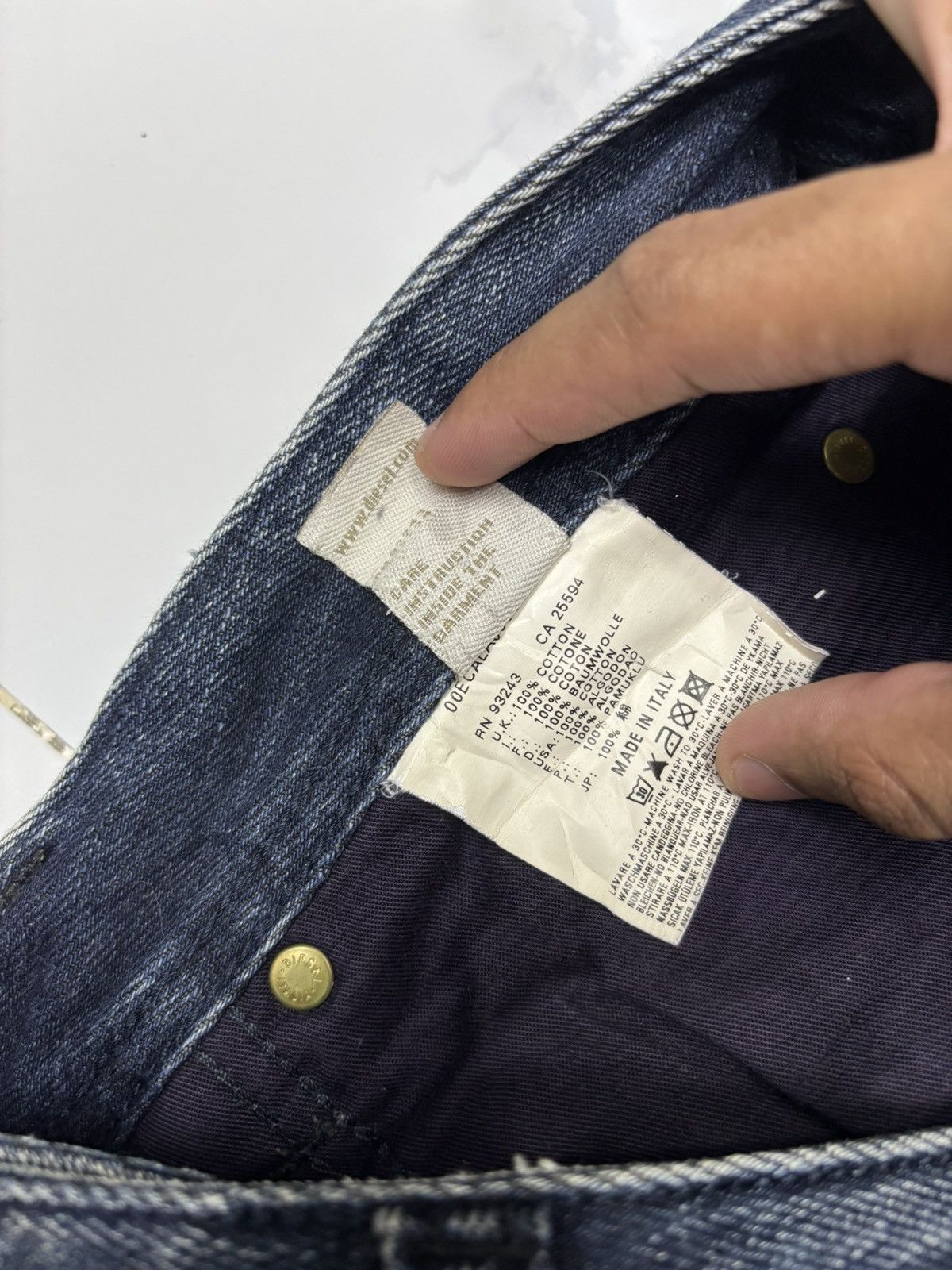 Diesel BAGGY🔥DIESEL DISTRESSED BAGGY DENIM JEANS Size US 33 - 12 Thumbnail