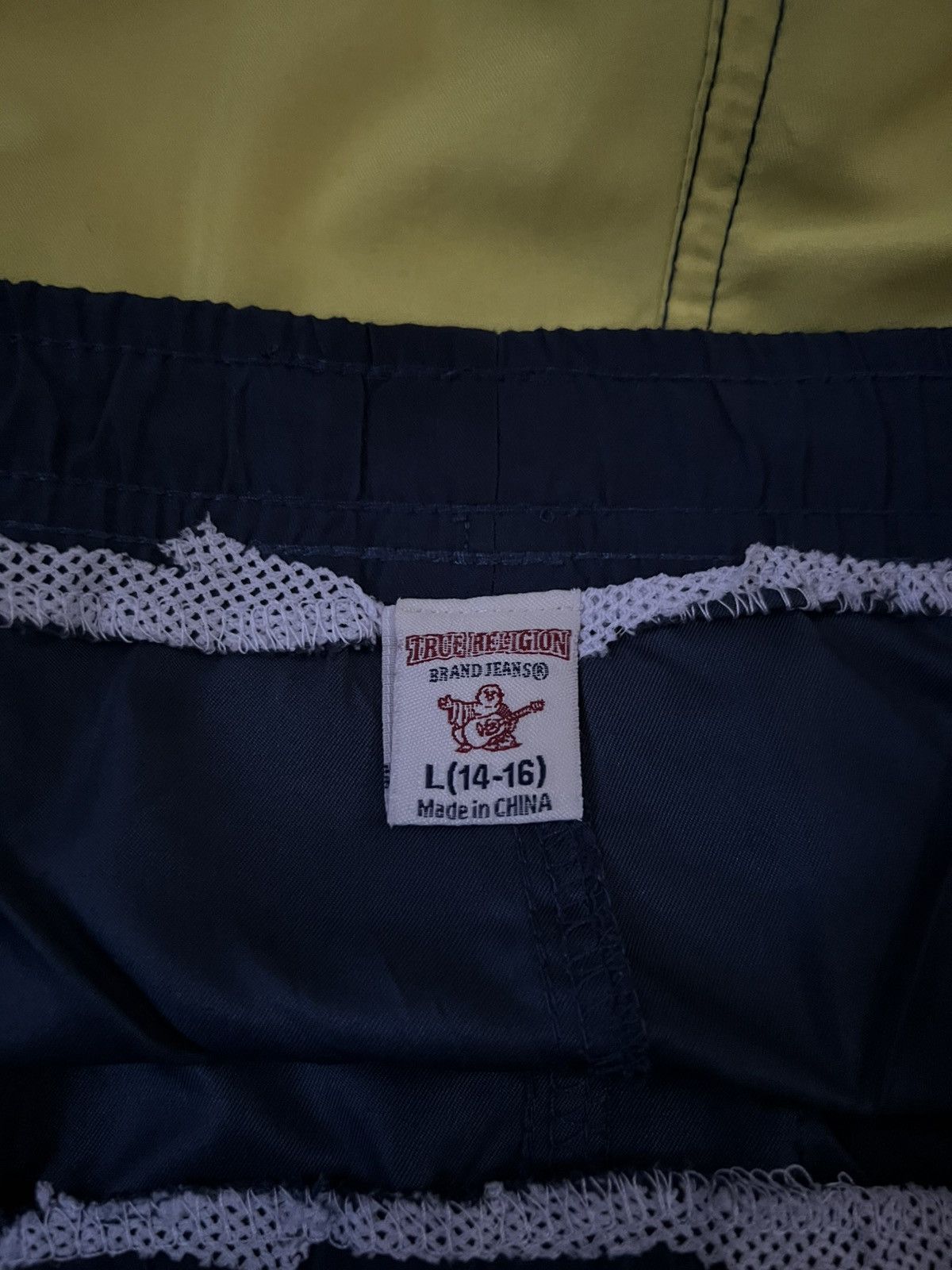 True Religion True Religion Boardshorts Size US 32 / EU 48 - 3 Thumbnail