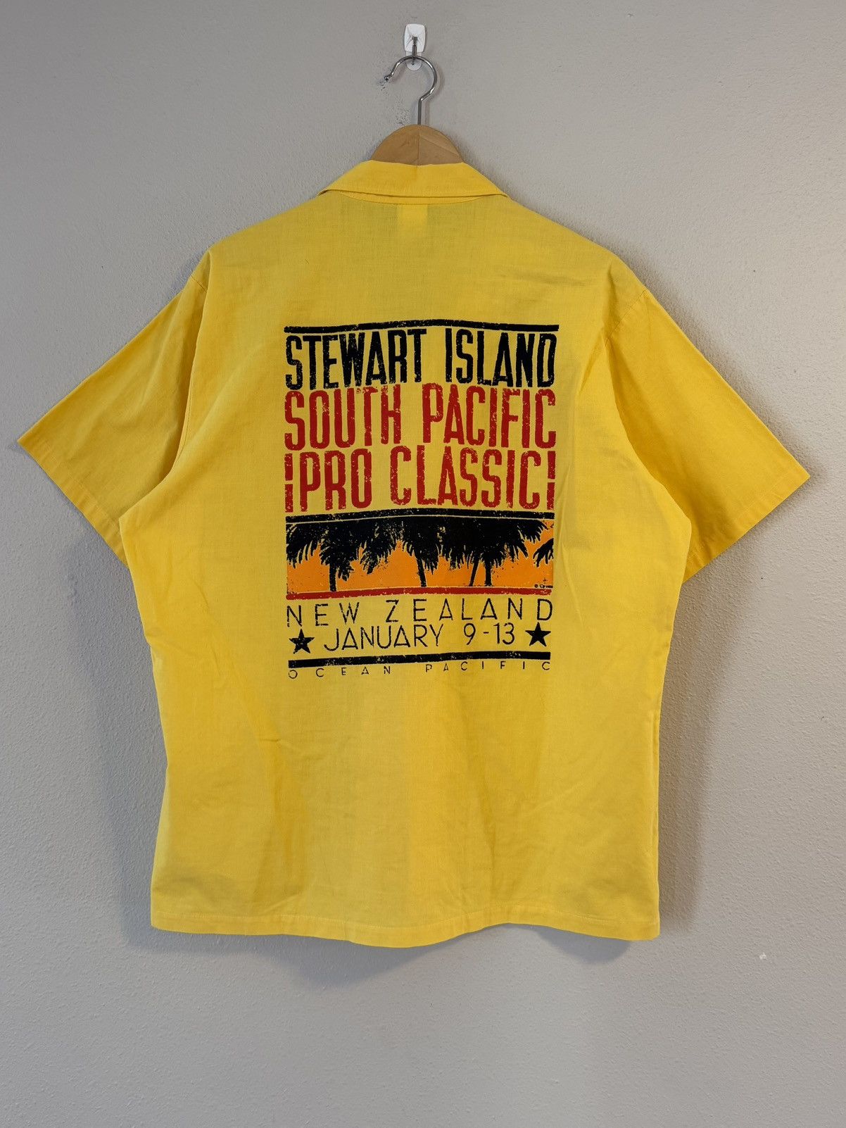 Ocean Pacific rare 1986 OP Pro surf competition shirt new zealand Size US L / EU 52-54 / 3 - 1 Thumbnail