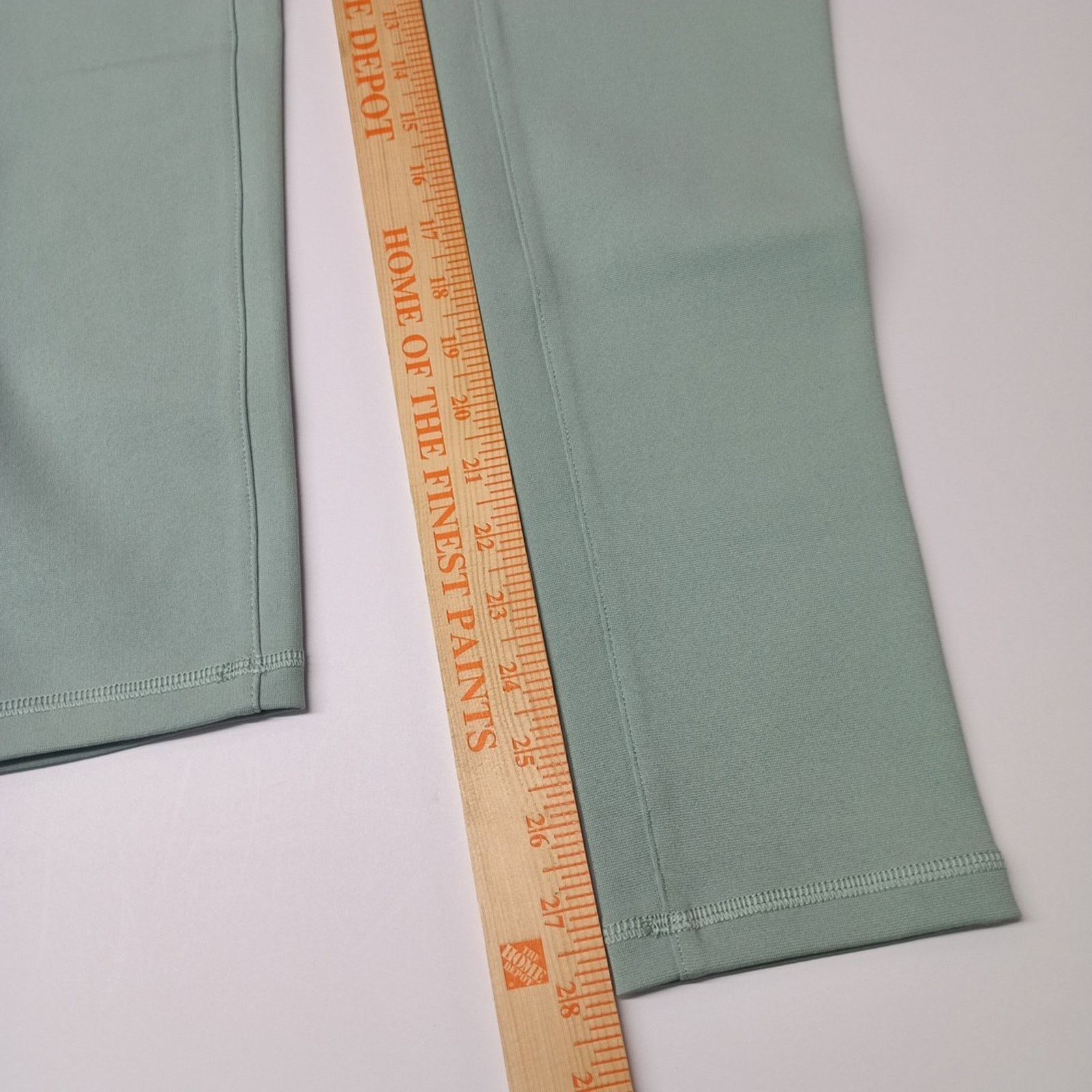 Carhartt Carhartt Women’s Leggings Lightweight Size XS Mint Green Size 27" / US 4 / IT 40 - 2 Thumbnail