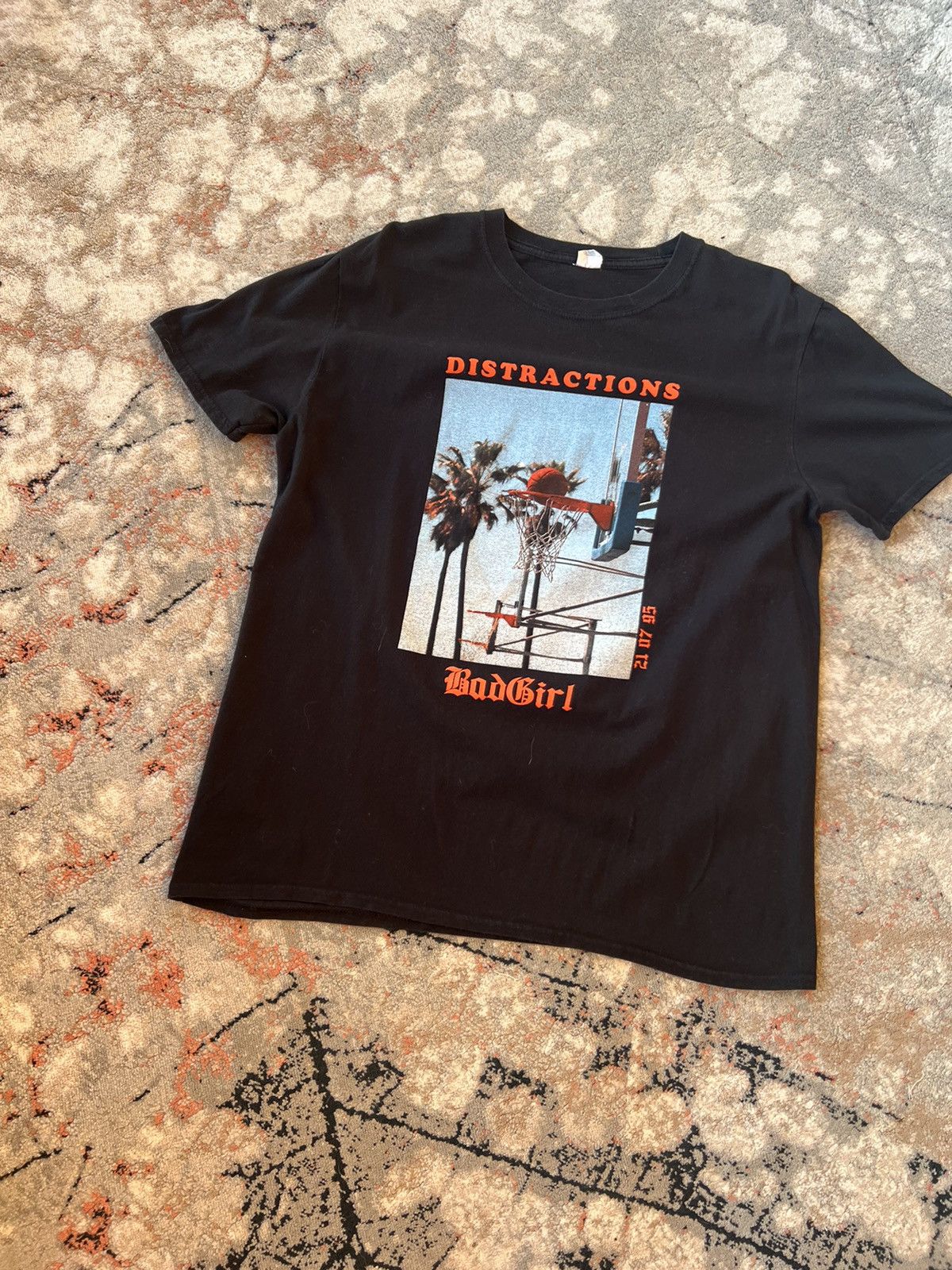 Other Distractions Bag Girl 21.07.95 Tee Size US M / EU 48-50 / 2 - 1 Thumbnail