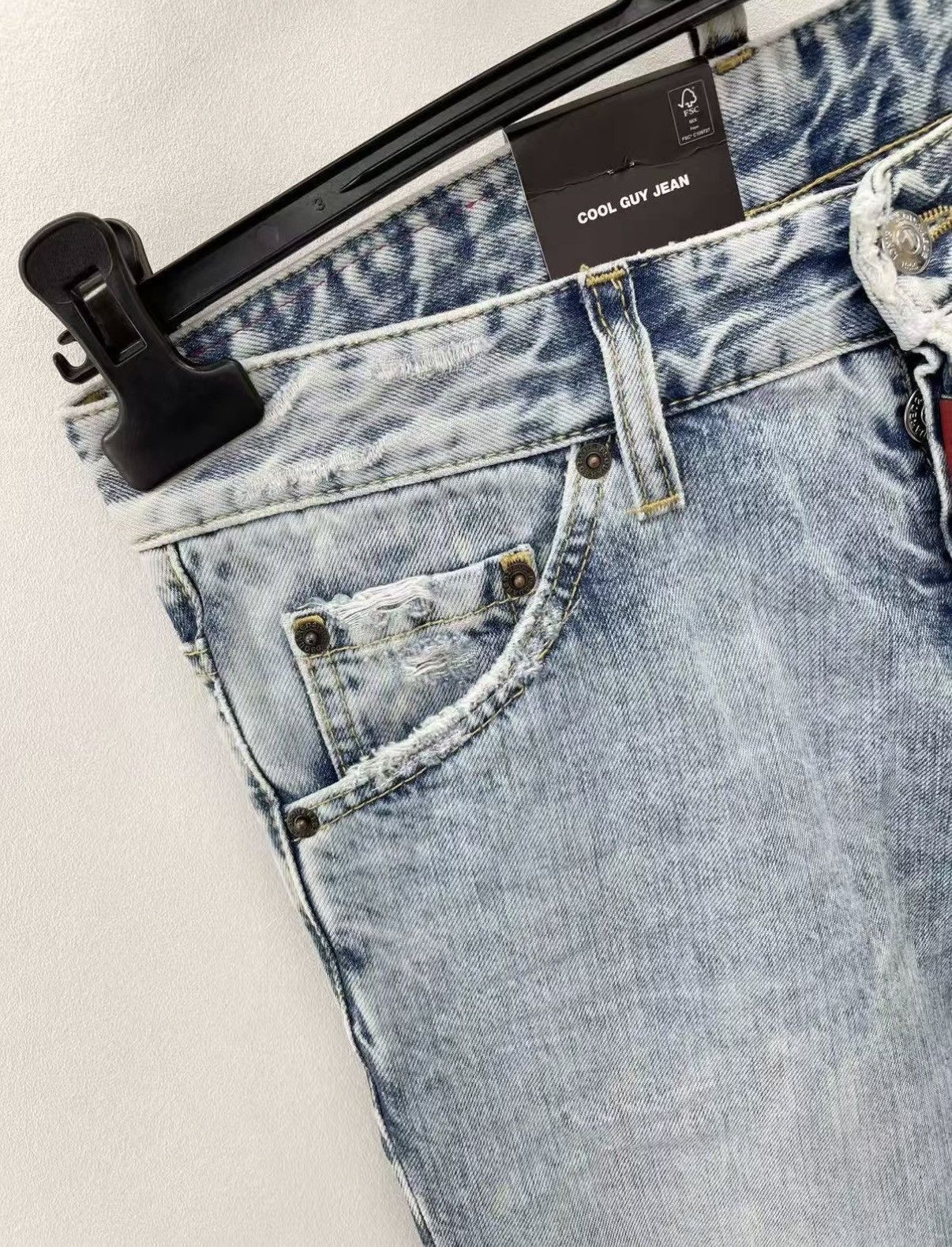 Dsquared2 DSQUARED2 100% Cotton Washed Distressed Destroyed Jeans J30 Size US 28 / EU 44 - 3 Thumbnail